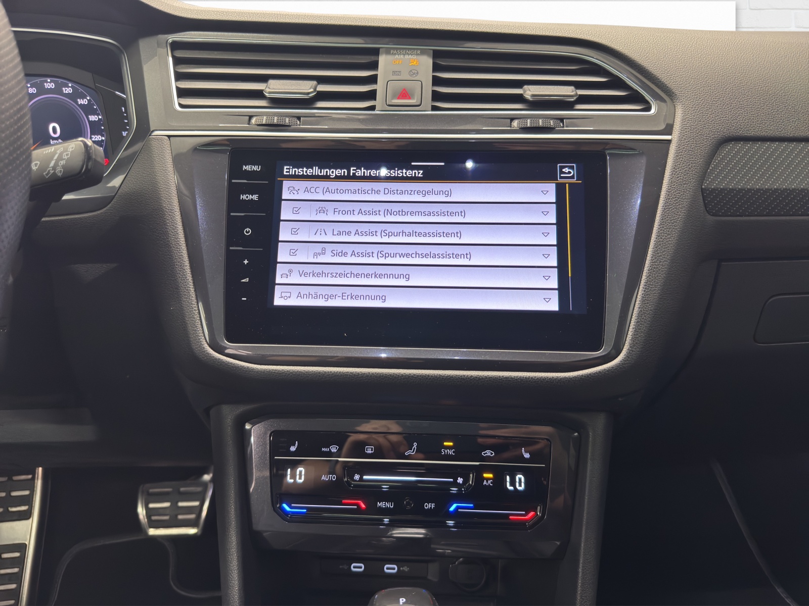 VW Tiguan Allspace 2.0 TSI R-Line DSG-image-8
