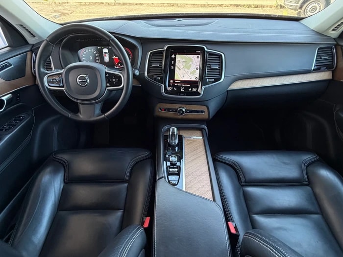 VOLVO XC90 T8 AWD Inscription Geartronic-image-6