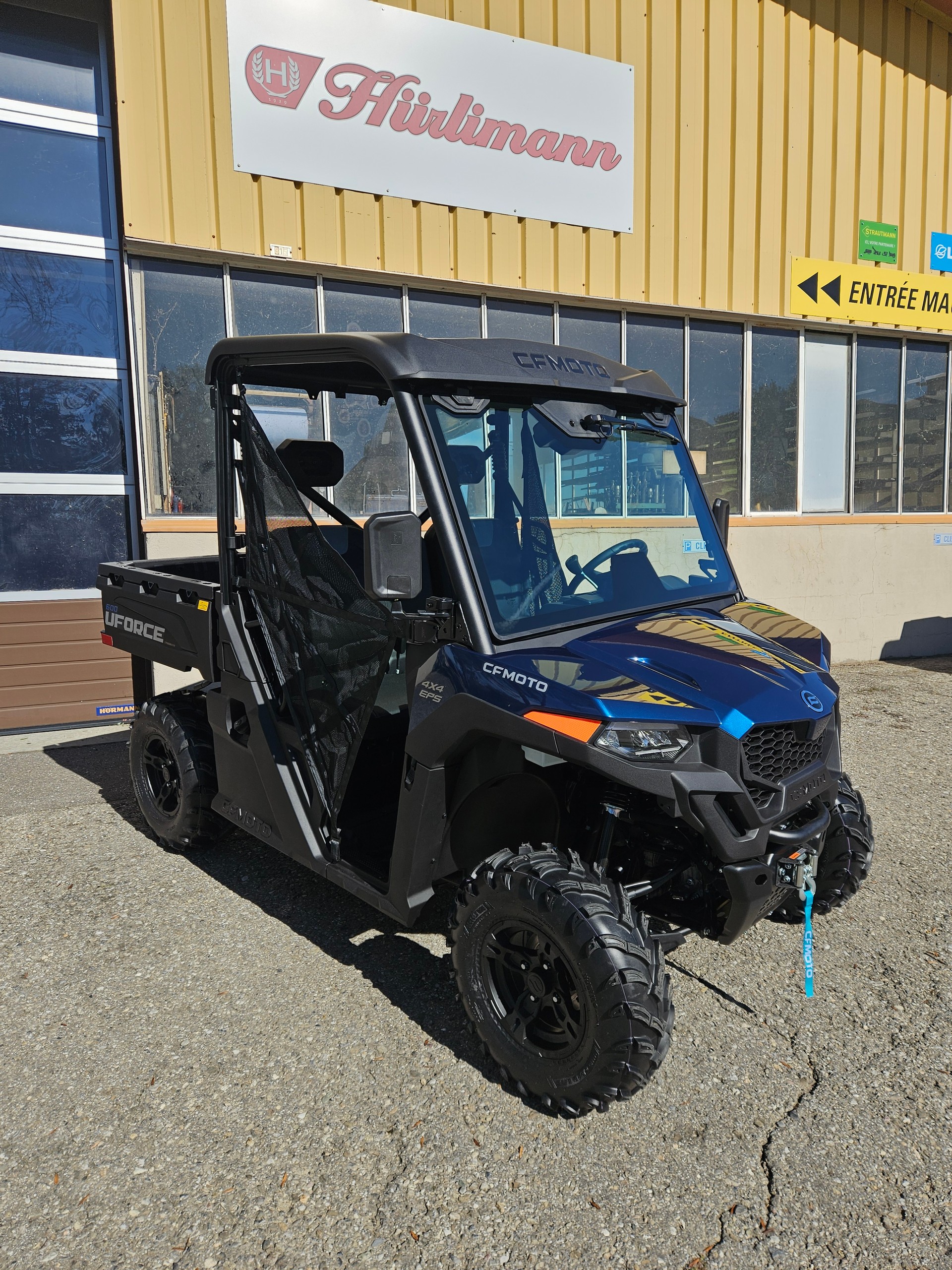 CF MOTO U-Force 600