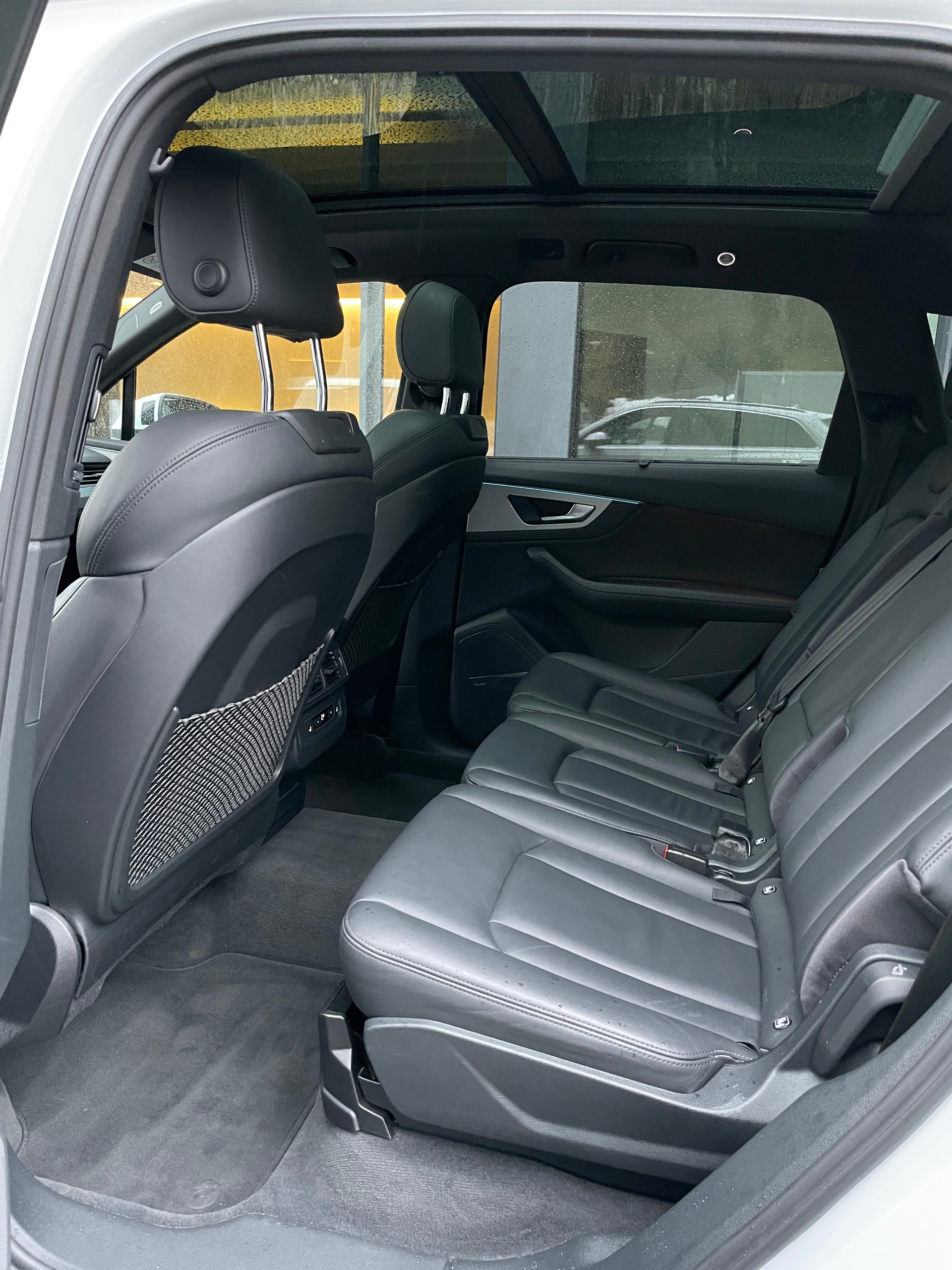 AUDI Q7 e-tron 3.0 TDI quattro tiptronic-image-14
