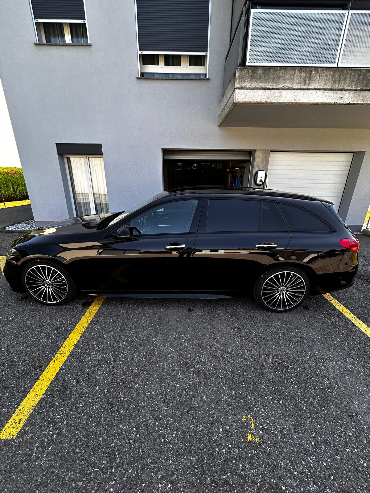 MERCEDES-BENZ C 220 d Swiss Star AMG Line 4matic-image-5