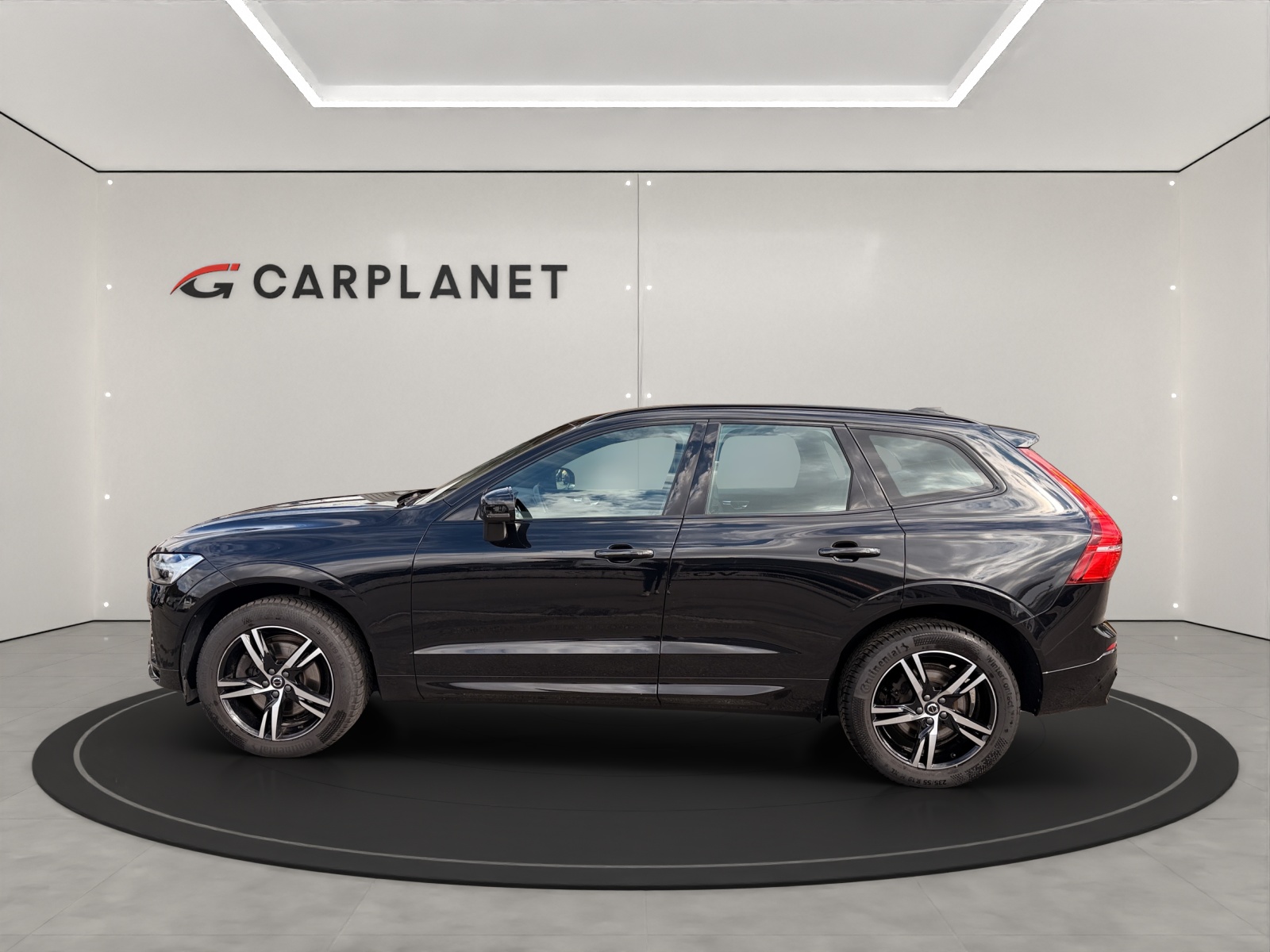 VOLVO XC60 2.0 B5 MH R-Design AWD-image-2