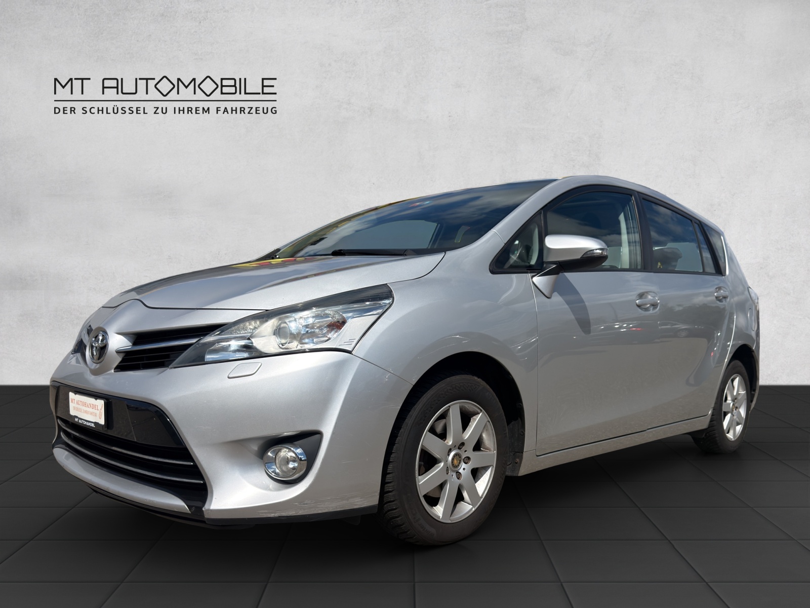 TOYOTA Verso 2.0 D-4D Sol