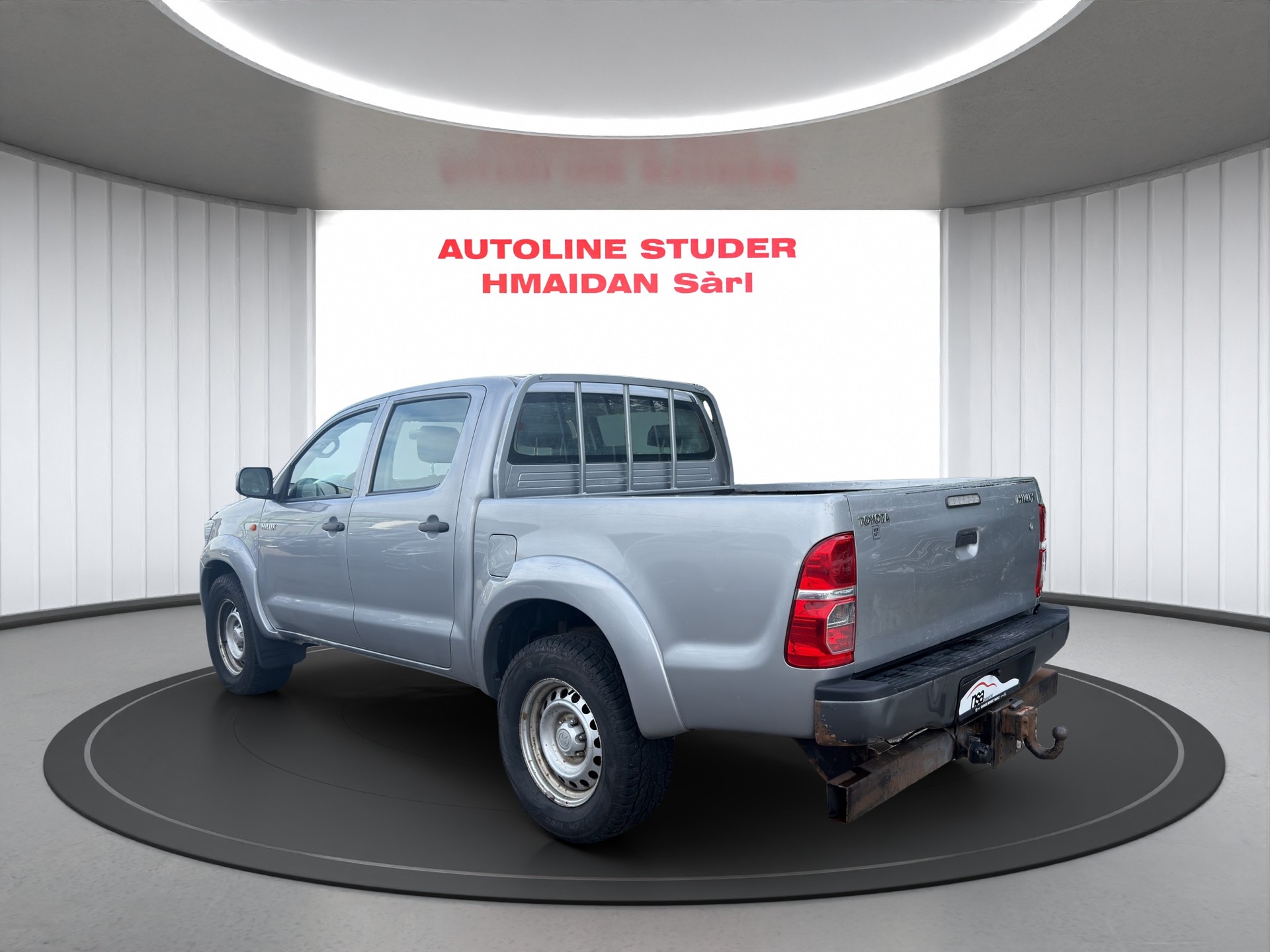 TOYOTA Hilux 2.5D 4WD Double Cab Luna-image-1