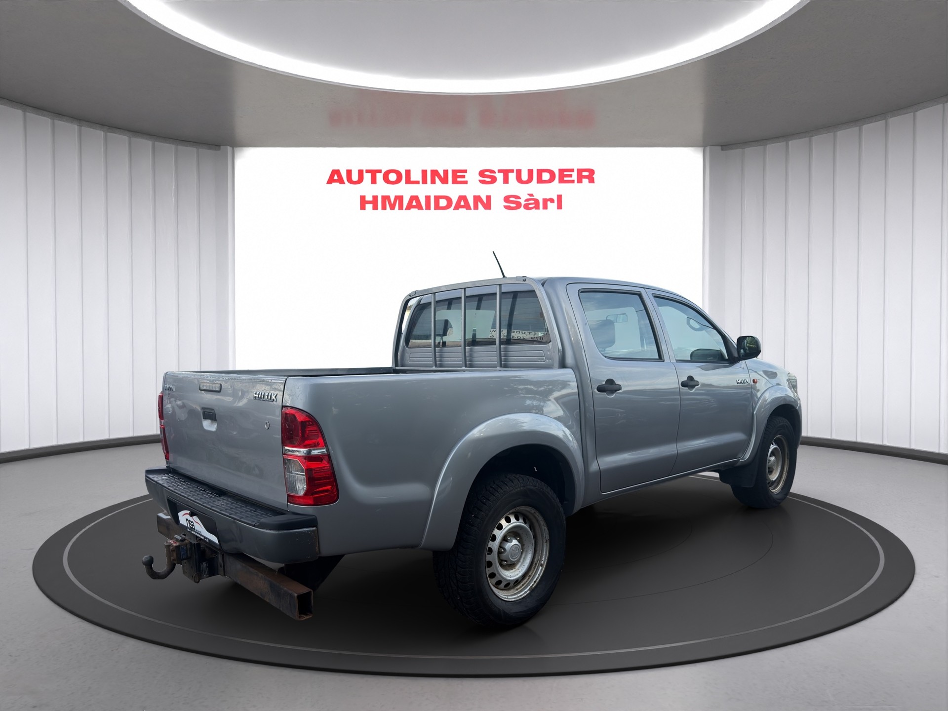 TOYOTA Hilux 2.5D 4WD Double Cab Luna-image-3