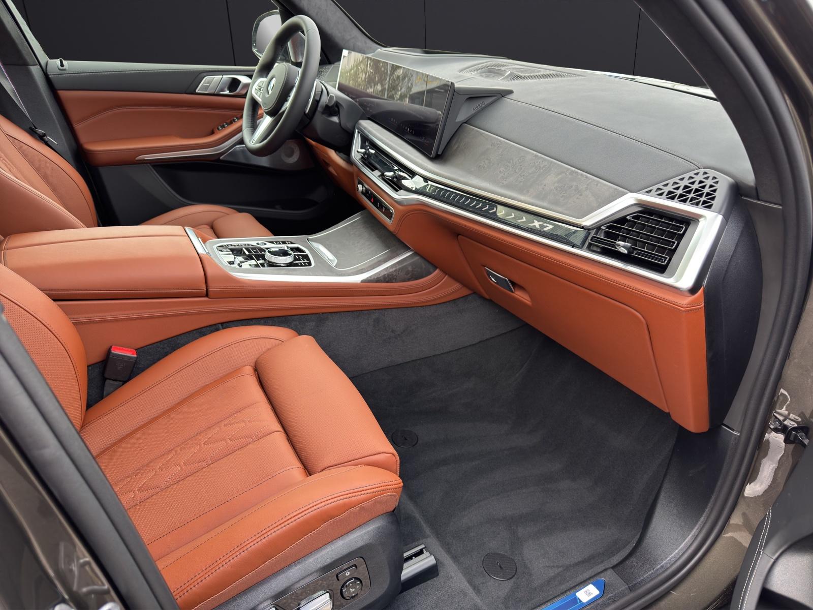 BMW X7 40d xDrive SAG-image-10