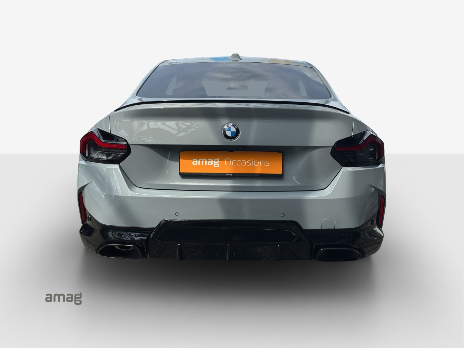 BMW M240i xDrive M Sport Pro Steptronic-image-3