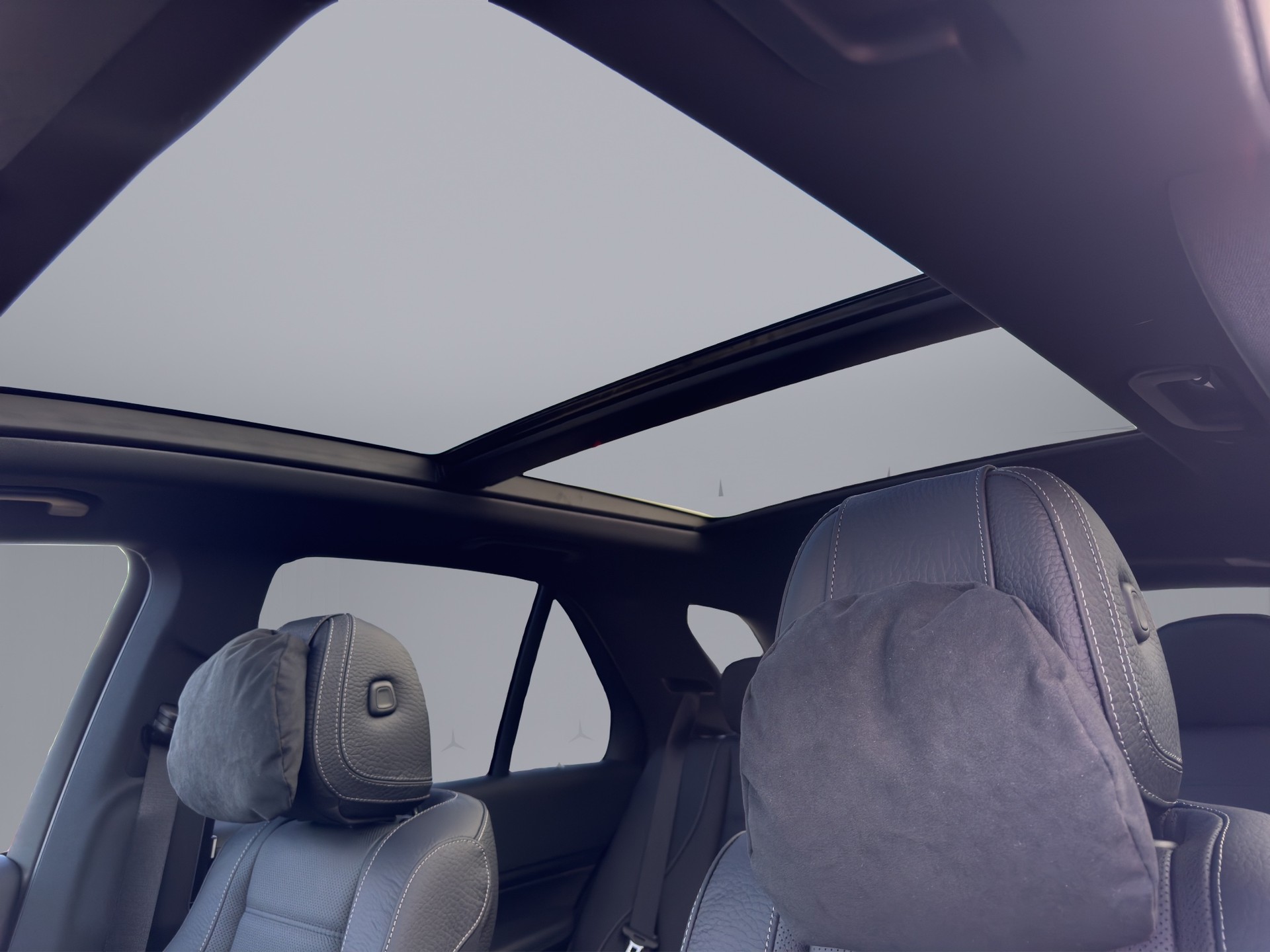 MERCEDES-BENZ GLE 450 AMG Line 4matic-image-11