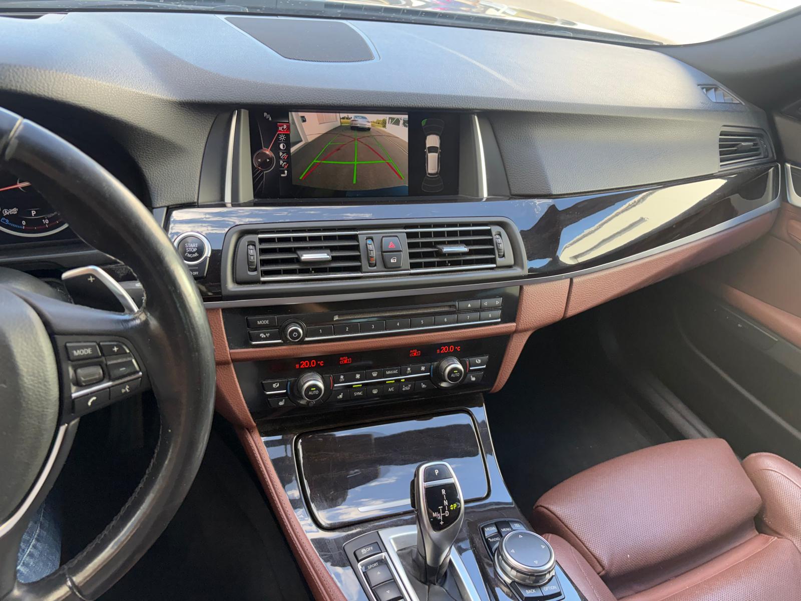 BMW 530d Touring xDrive Steptronic-image-6