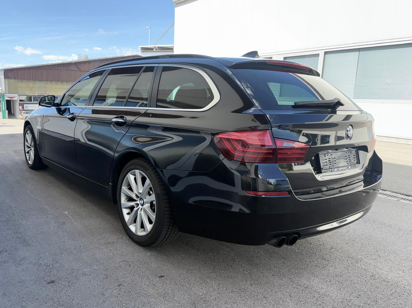 BMW 530d Touring xDrive Steptronic-image-3