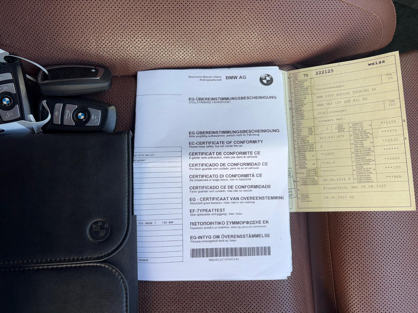 BMW 530d Touring xDrive Steptronic-image-14
