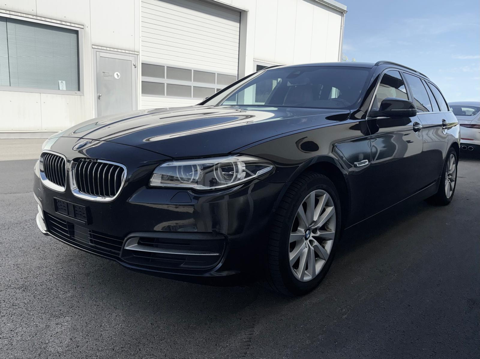 BMW 530d Touring xDrive Steptronic-image-2