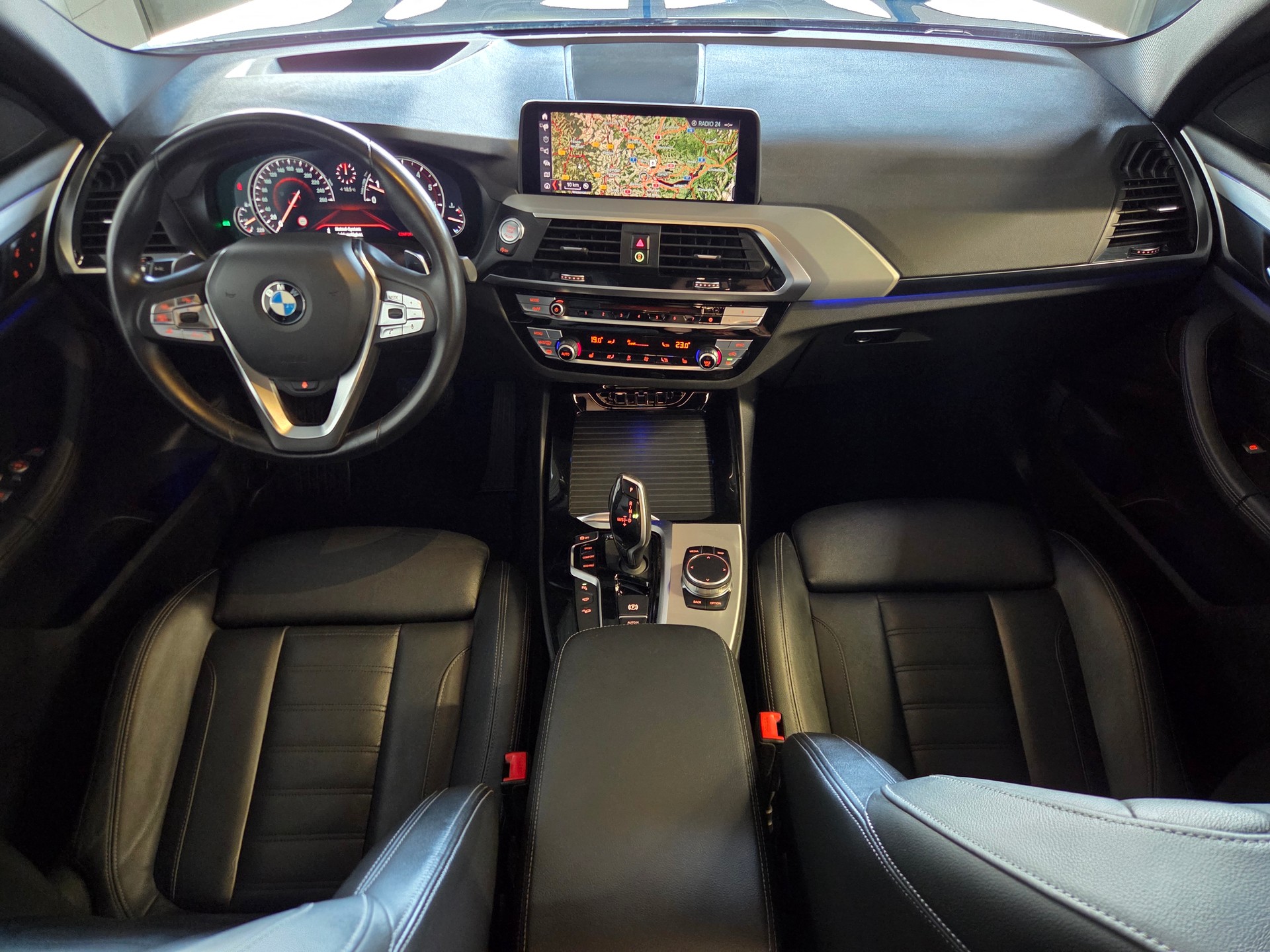 BMW X3 30i xDrive SAG-image-6