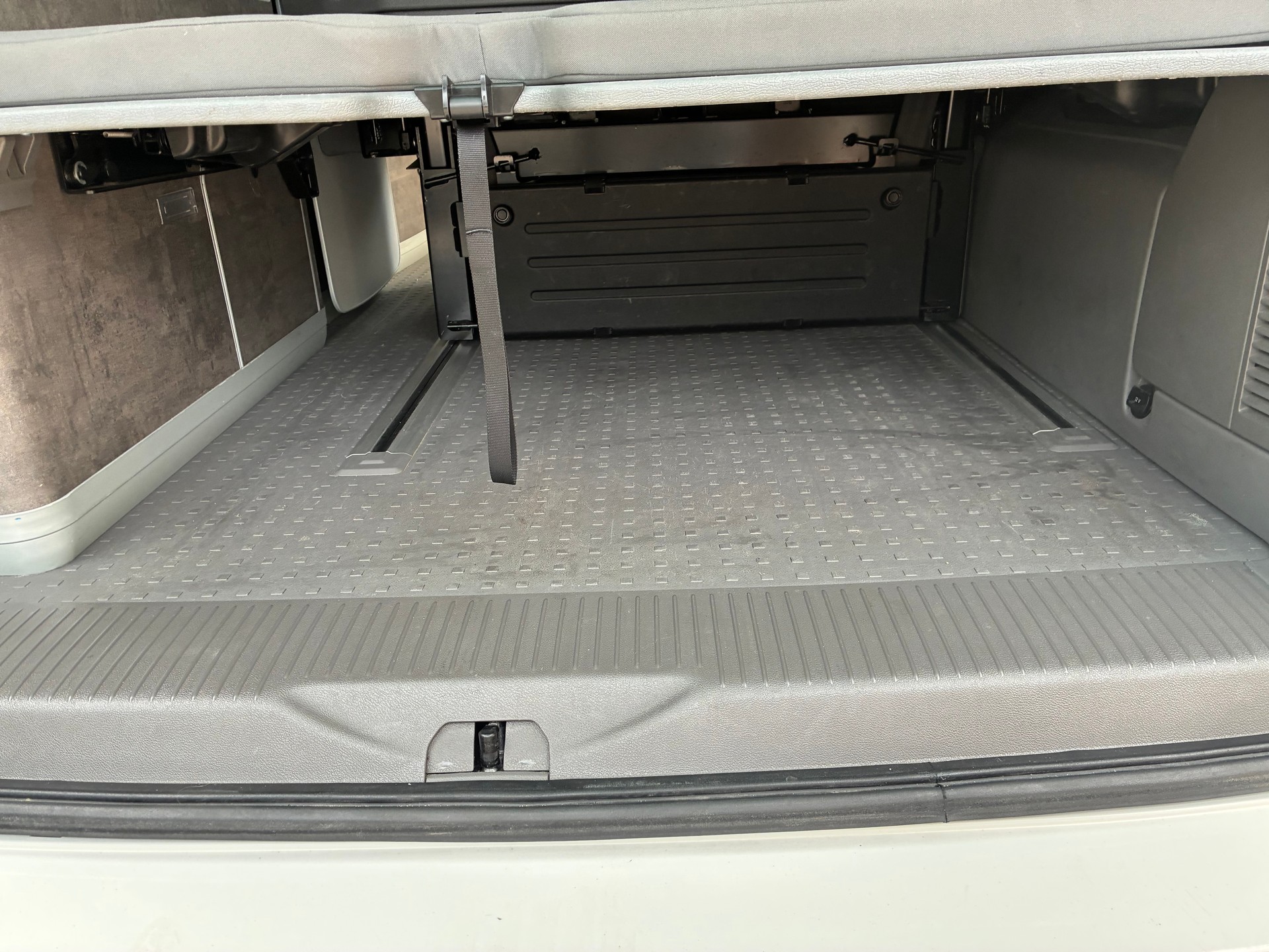 VW 2.0 TDI 150 Ocean Edition Liberty 4m-image-18