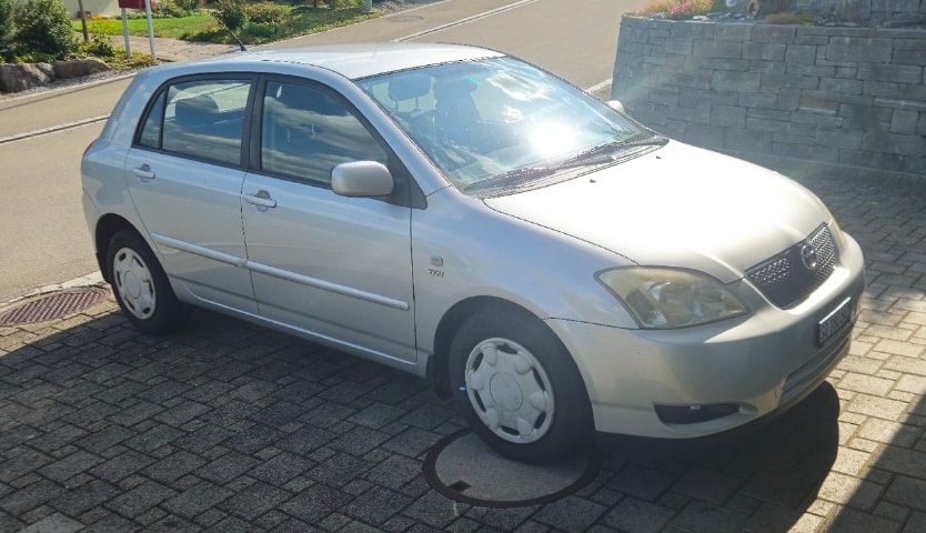 TOYOTA Corolla 1.6 Linea Sol-image-2