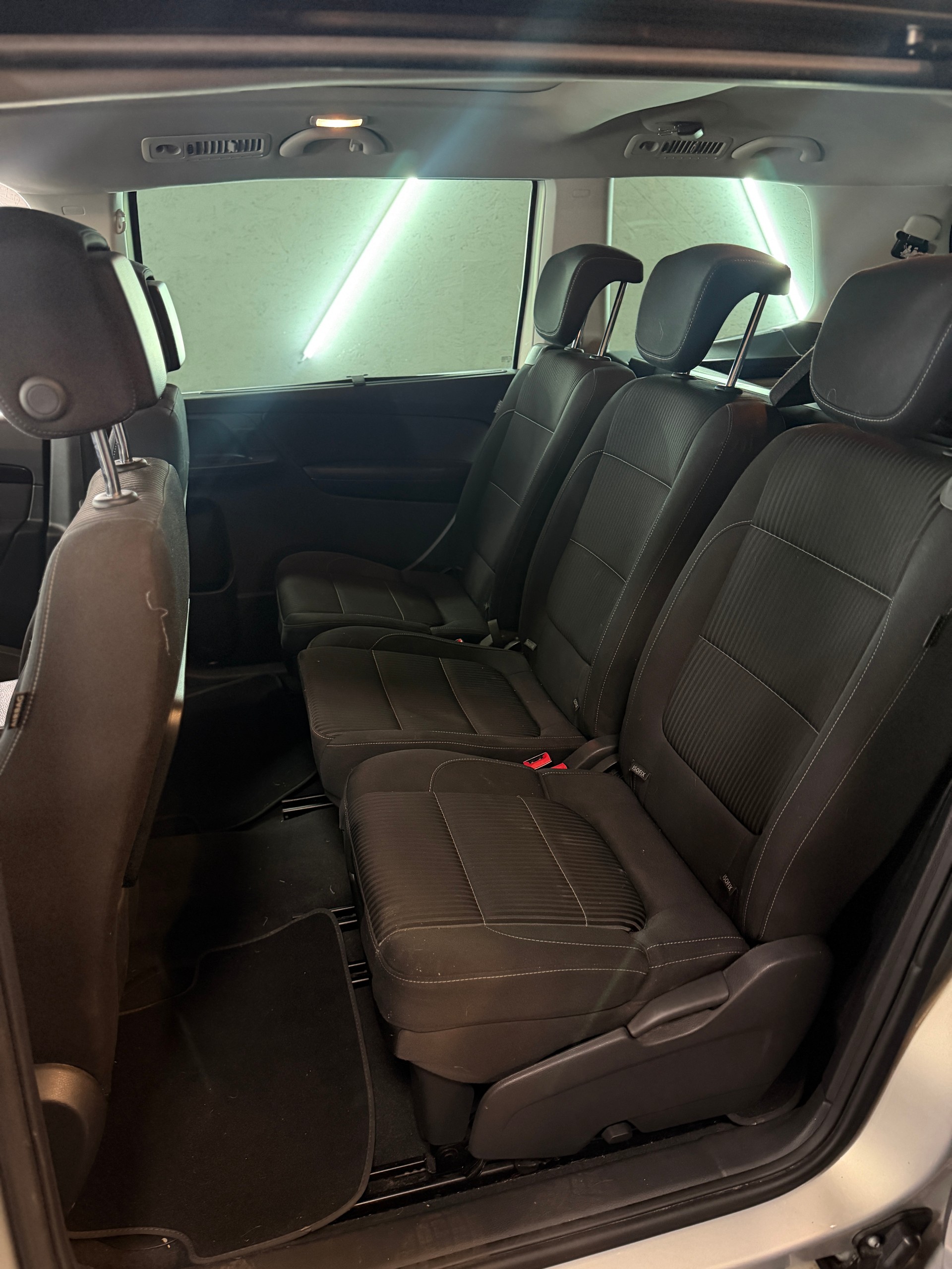 SEAT Alhambra 2.0 TSI Style DSG-image-16