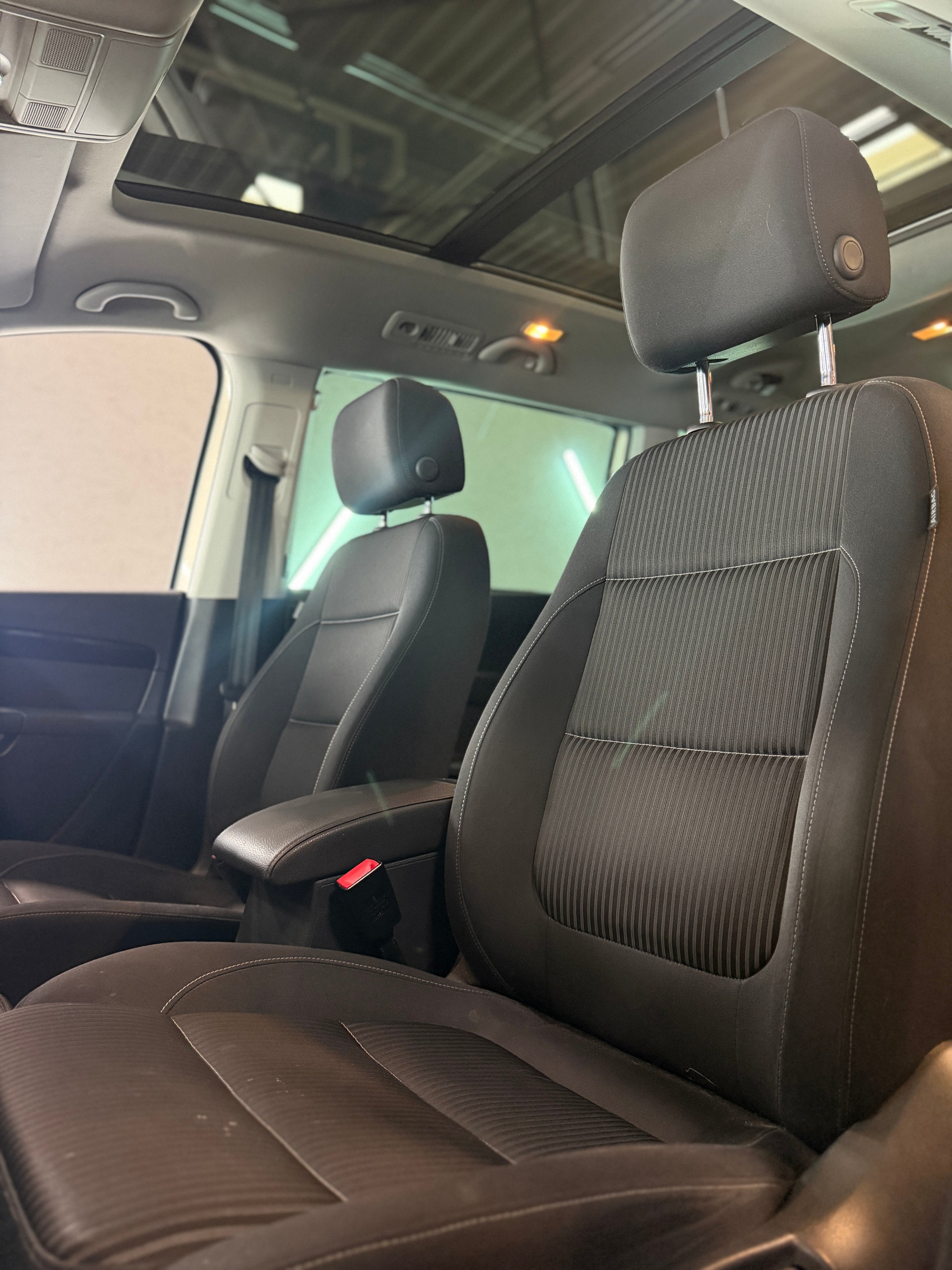 SEAT Alhambra 2.0 TSI Style DSG-image-17