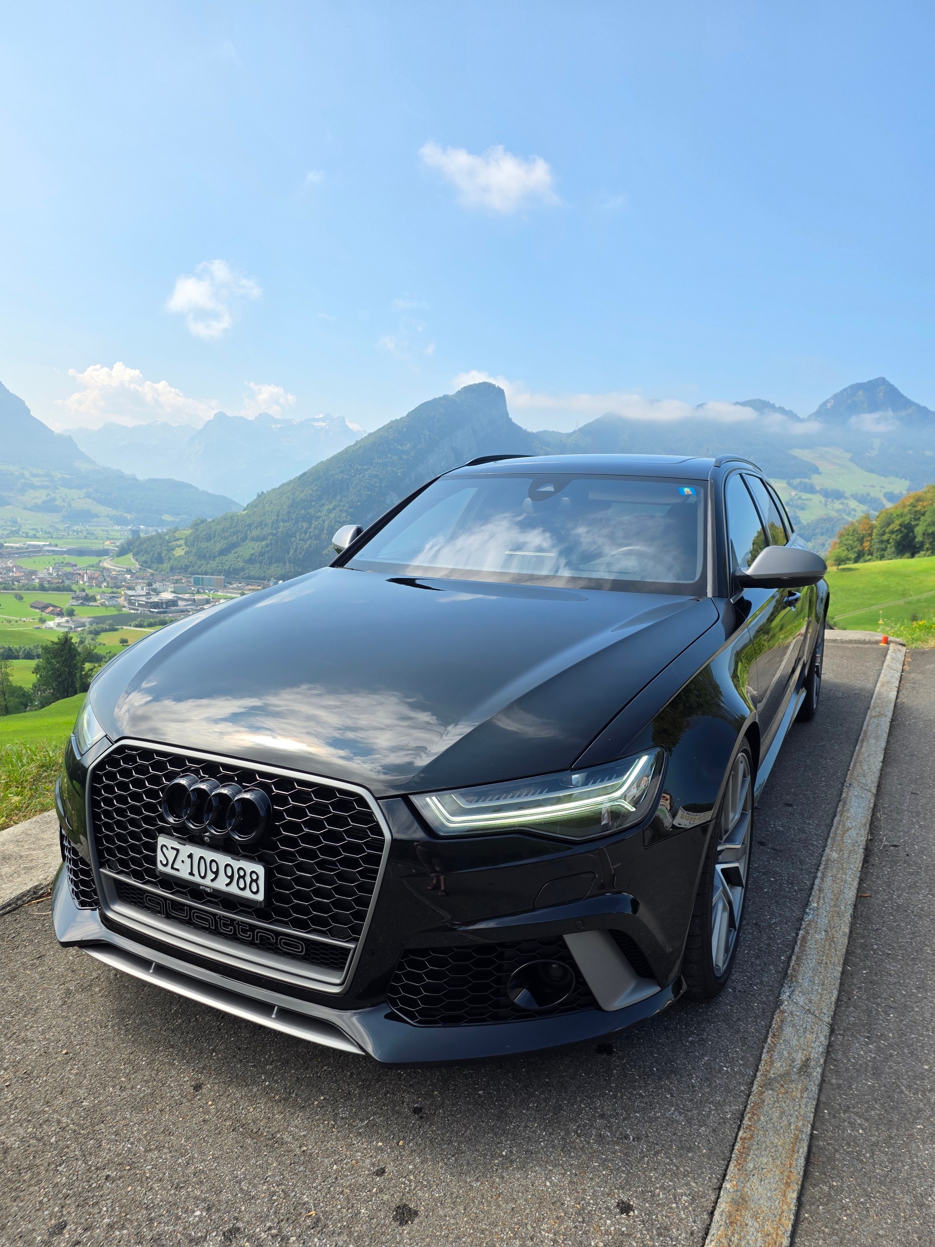 AUDI 4.0 V8 TFSI perform. qu. T-Tr.-image-0