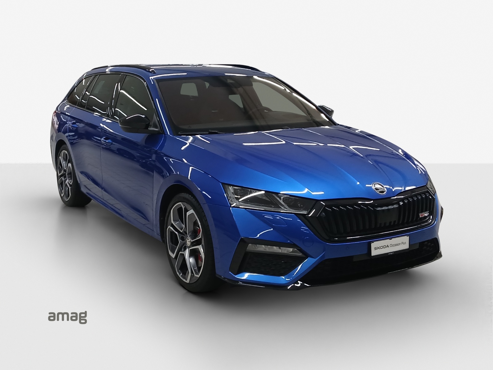 SKODA Octavia Combi 2.0 TSI DSG RS-image-5