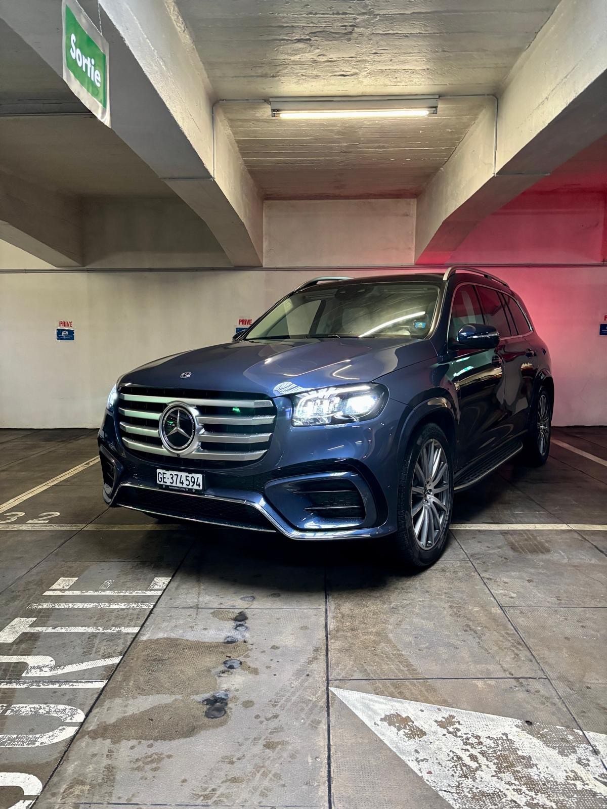 MERCEDES-BENZ GLS 580 AMG Line 4matic-image-1