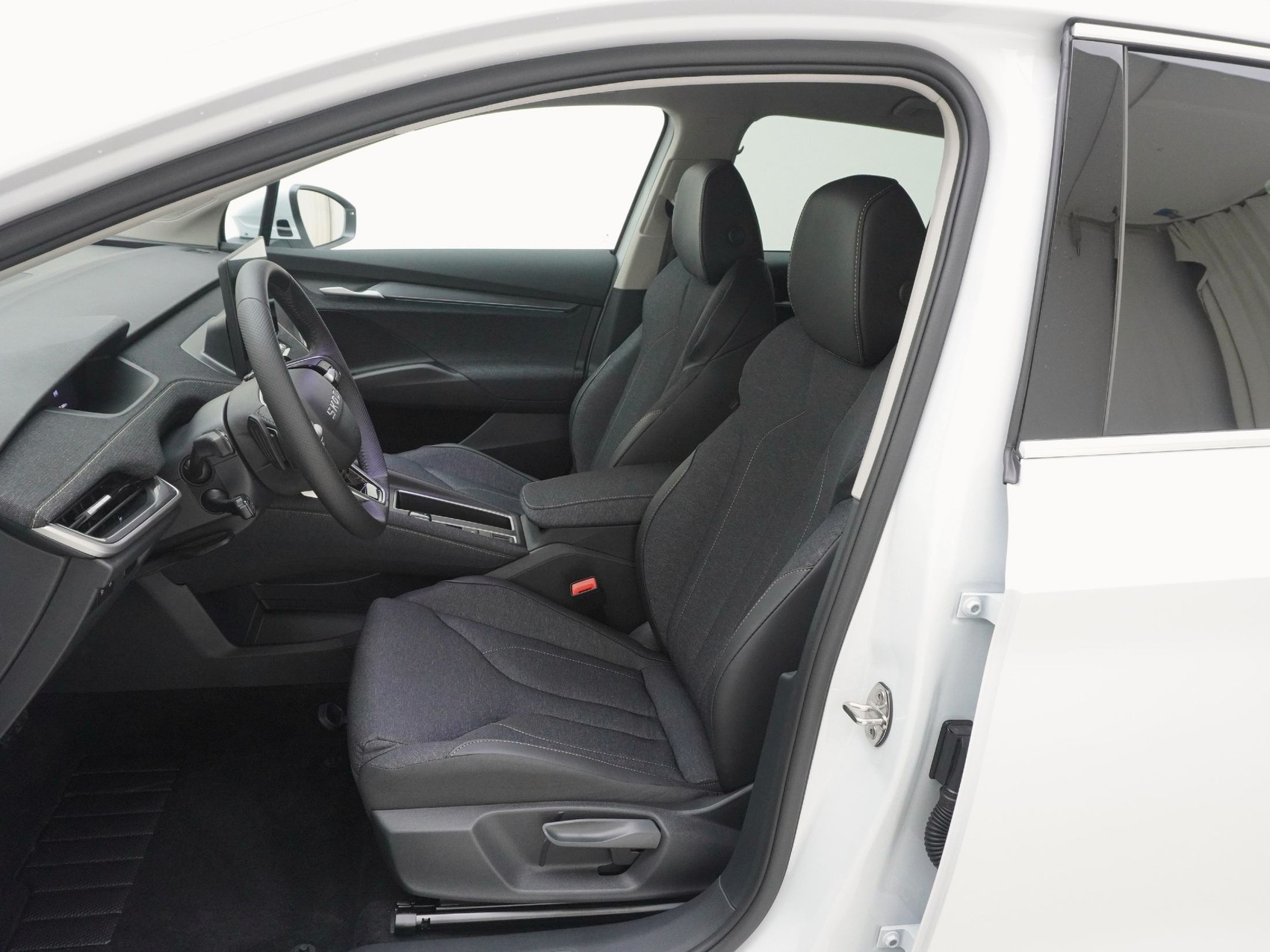 SKODA Elroq 85x Selection Loft-Plus 4x4-image-12