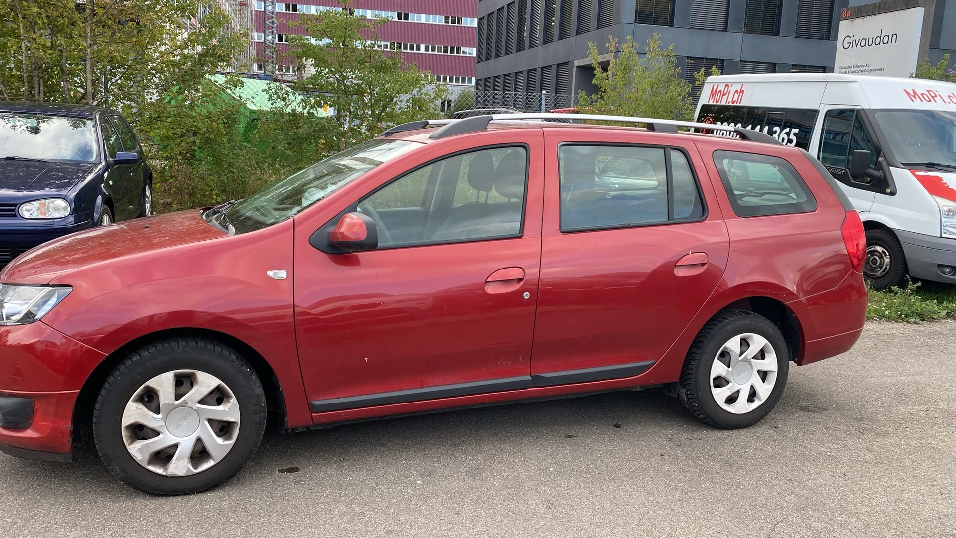 DACIA Logan MCV 0.9 Lauréate-image-4