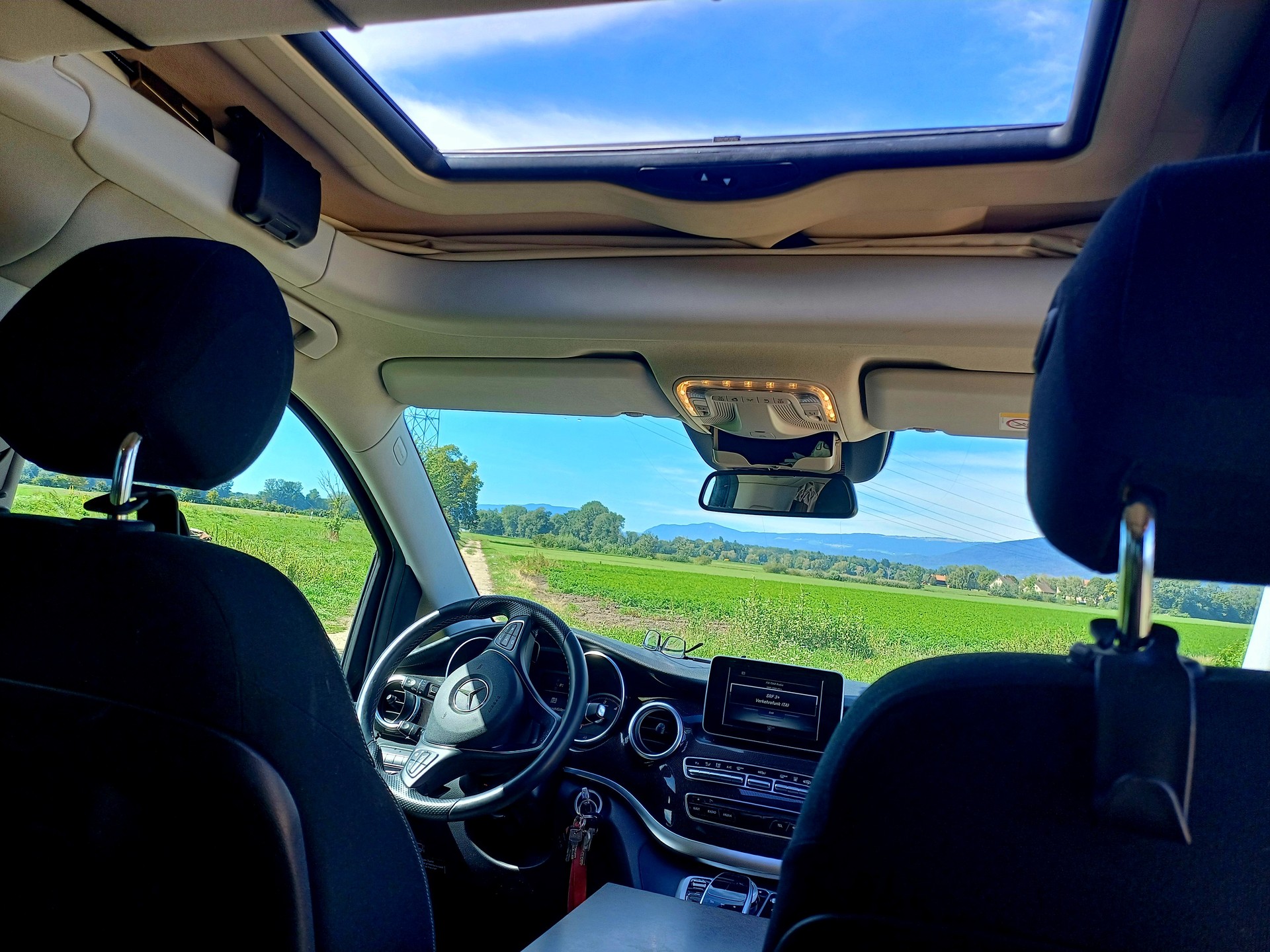 MERCEDES-BENZ 220 d Horizon 4matic-image-2