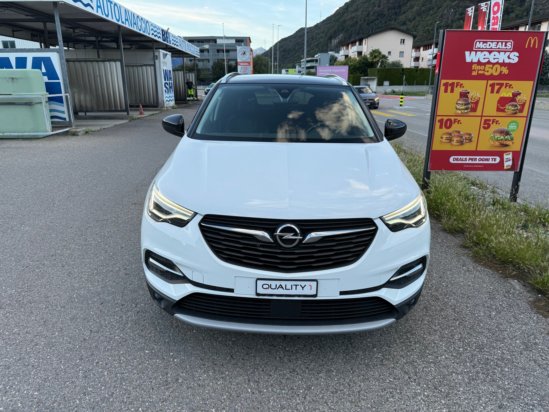 OPEL Grandland X 1.2i TP Ultimate Automatik-image-2