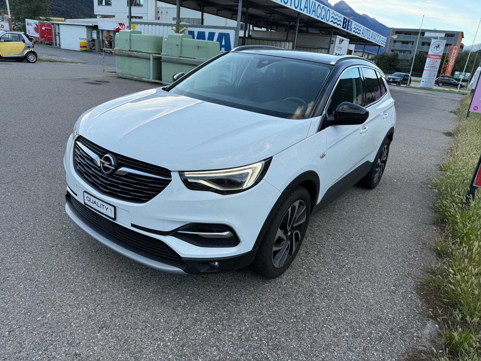 OPEL Grandland X 1.2i TP Ultimate Automatik-image-3