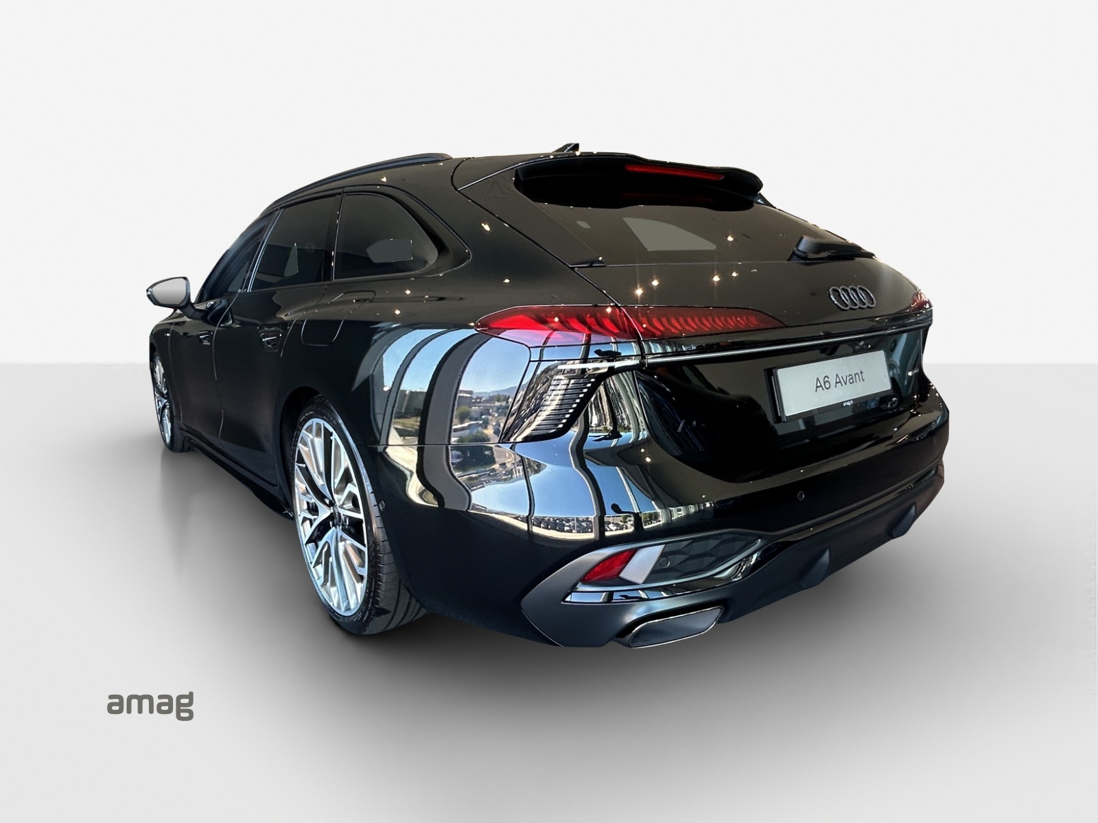 AUDI A6 Avant e-hybrid quattro 270 kW S tronic-image-2