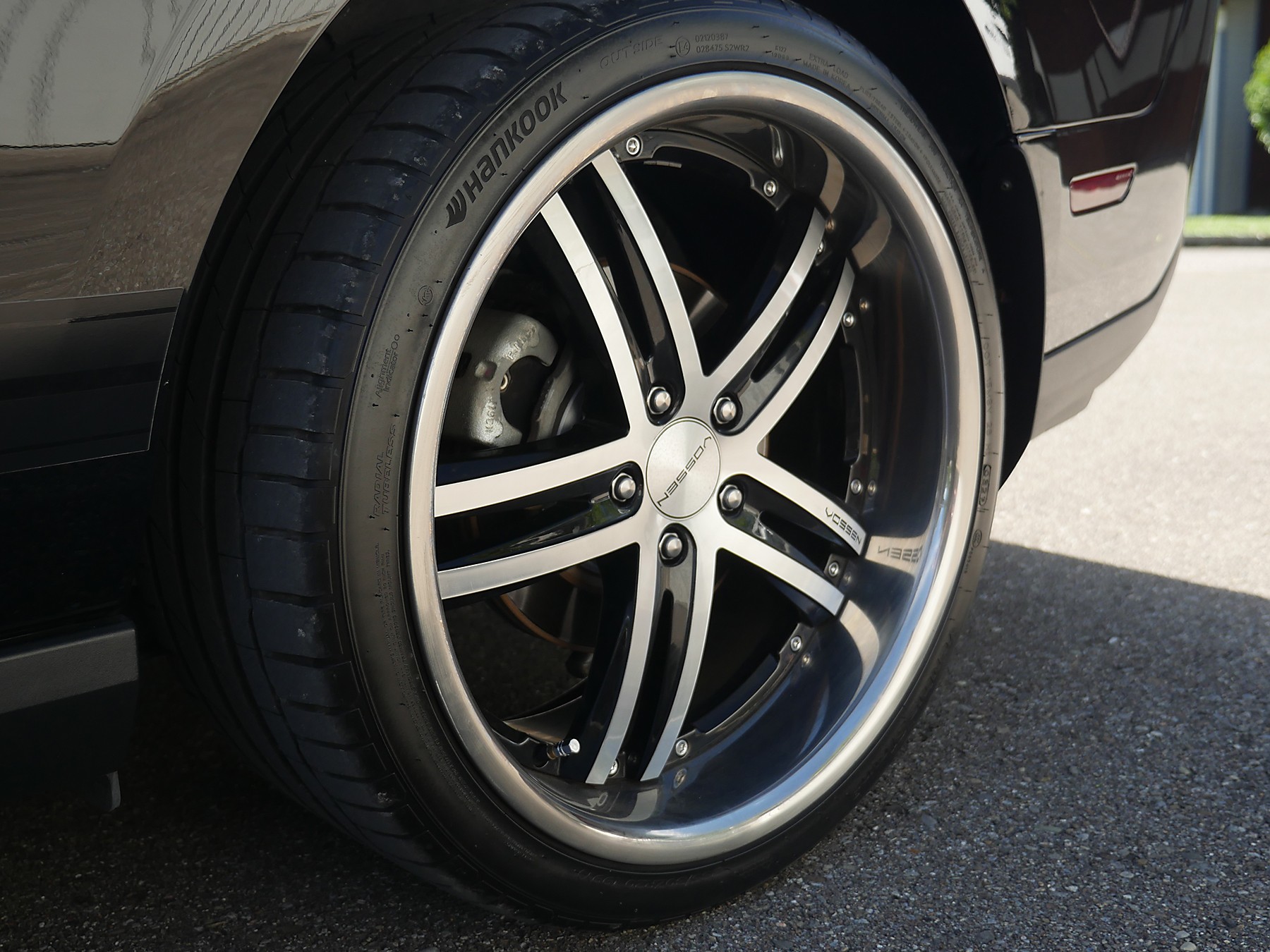 FORD Mustang GT 3.7 V6 6-Speed-image-13