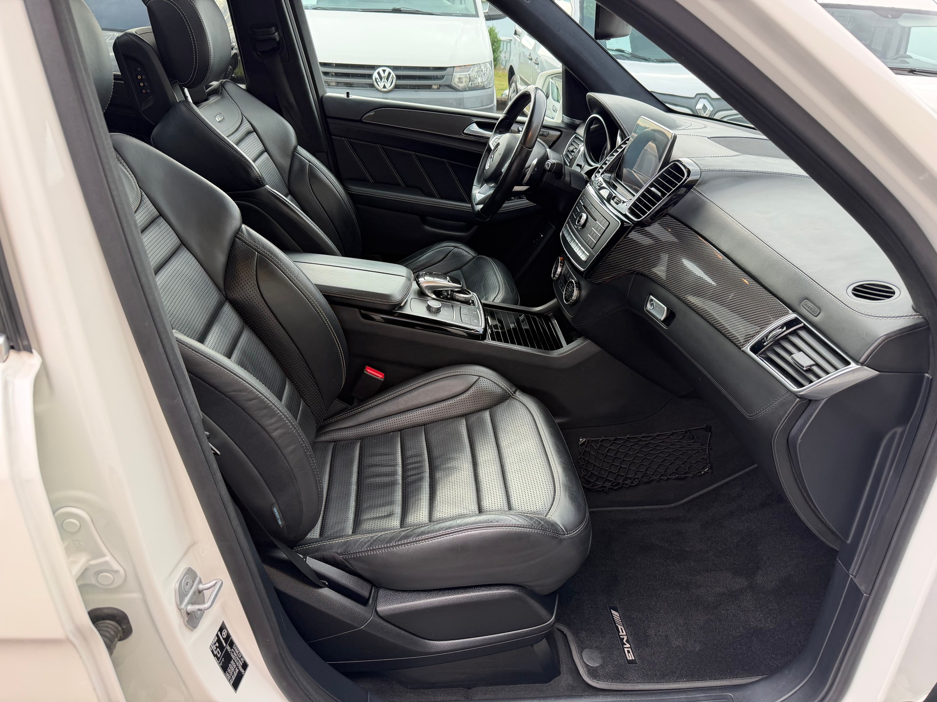 MERCEDES-BENZ GLE 63 AMG 4Matic Speedshift Plus 7G-Tronic-image-11
