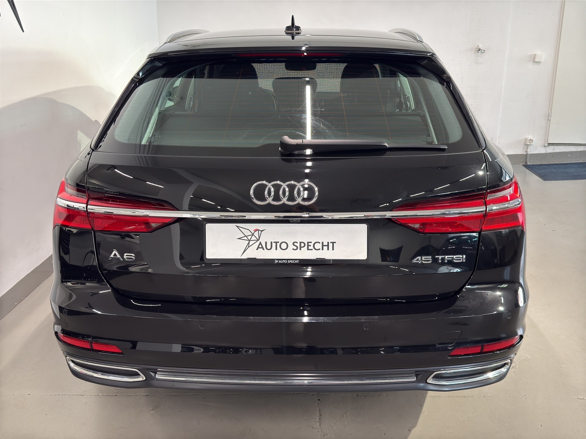 AUDI A6 Avant 45 TFSI Design S-tronic-image-5