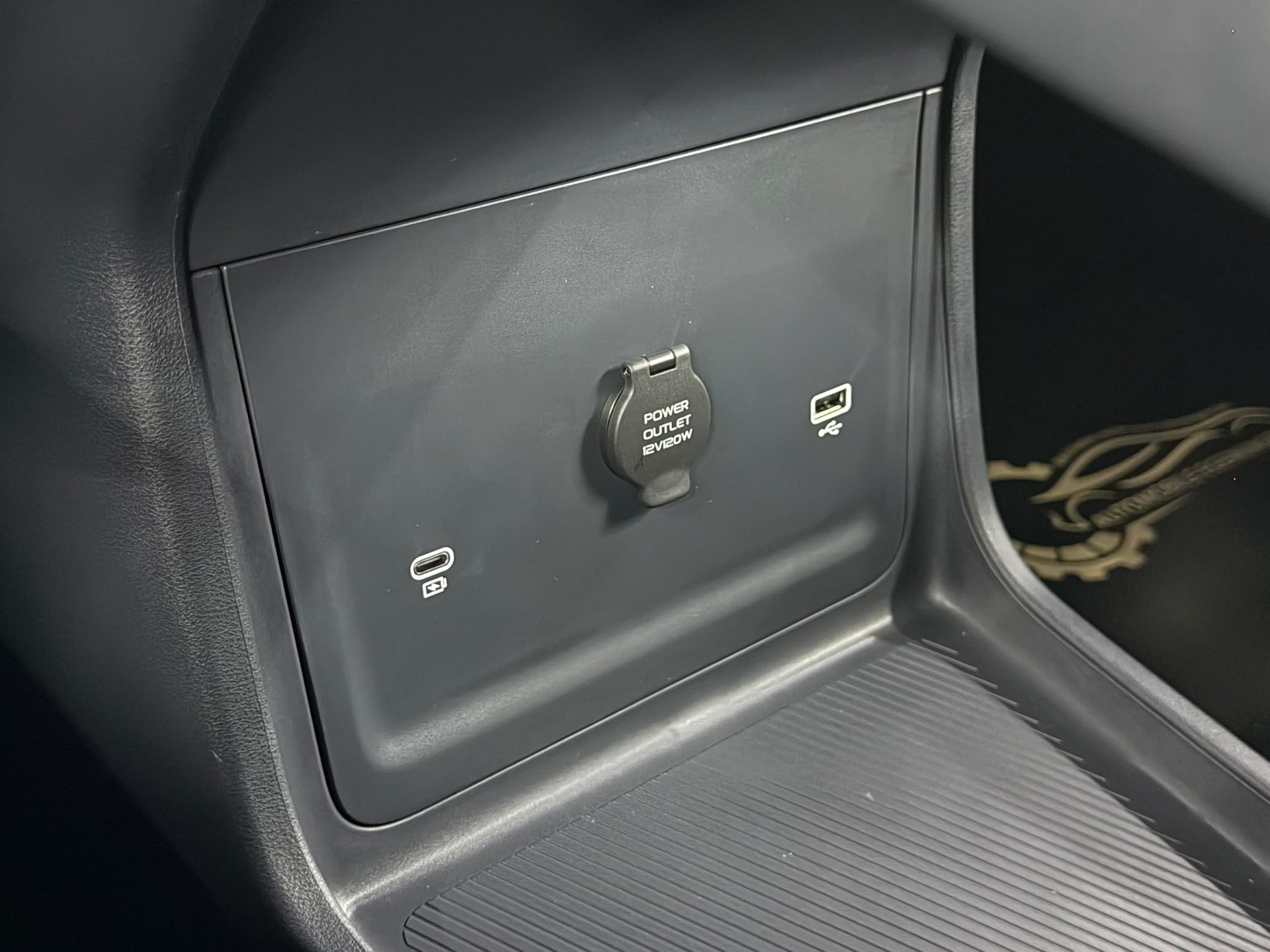 GEELY Pro +-image-27