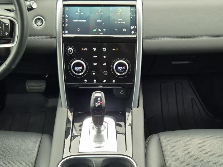 LAND ROVER Discovery Sport 2.0 SD4 200 SE-image-12