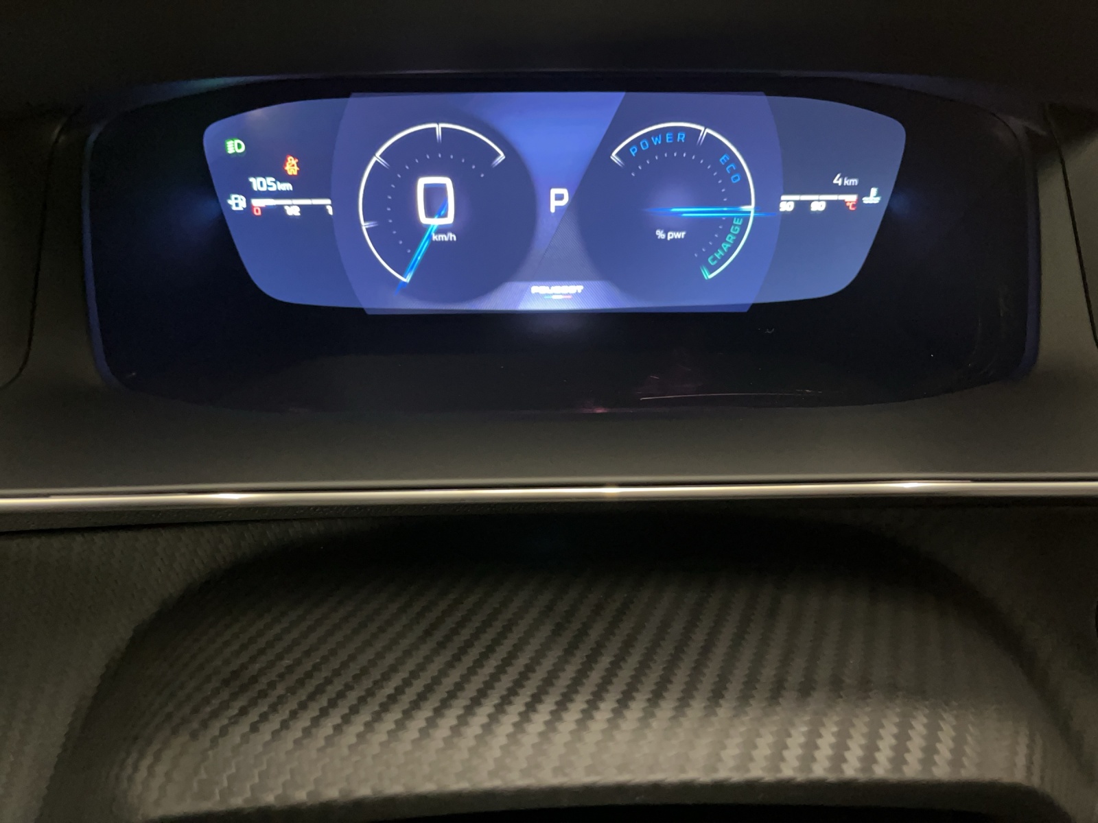 PEUGEOT 208 1.2 Hybrid 145 GT Exclusive-image-9