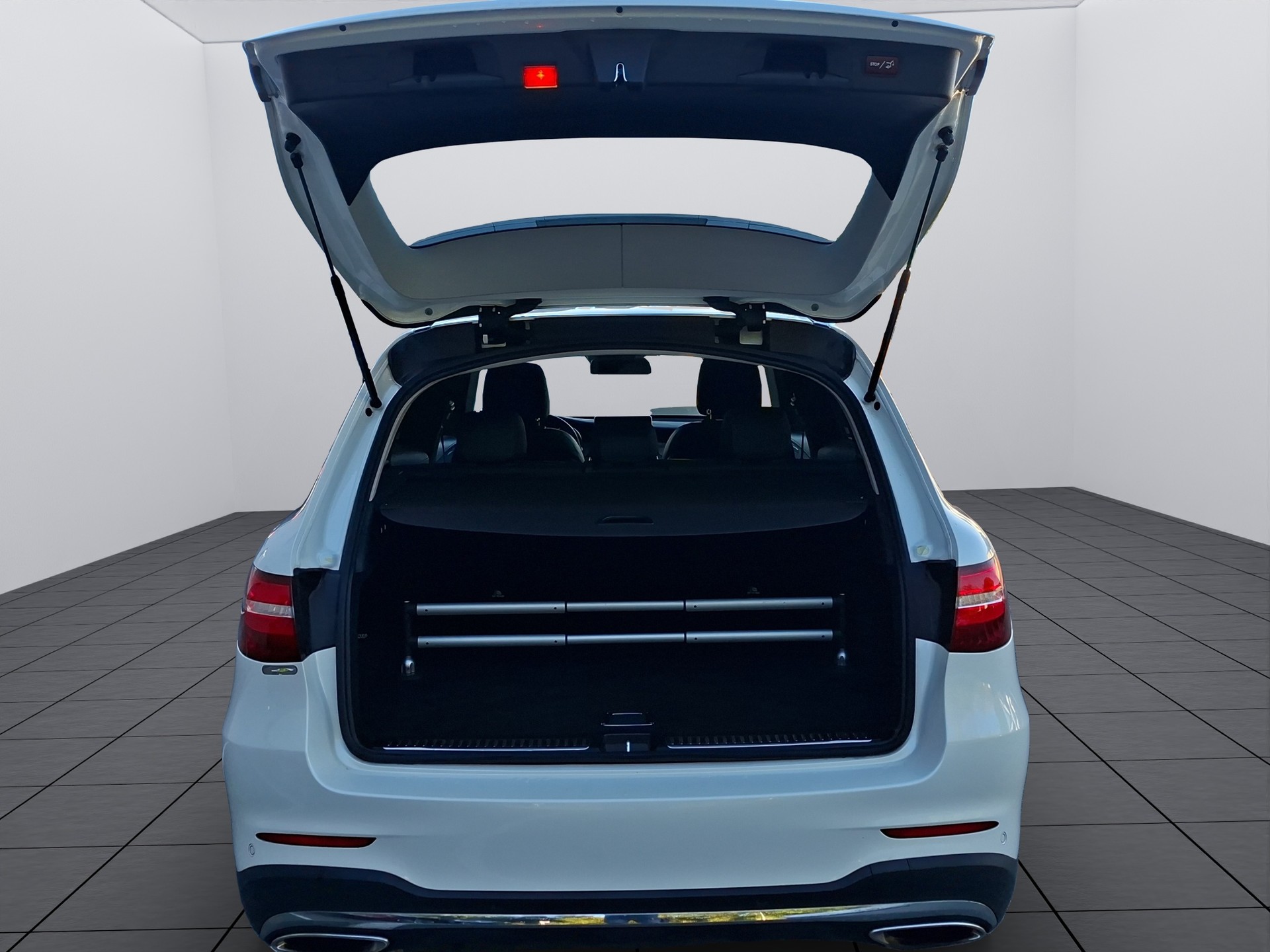 MERCEDES-BENZ GLC 250 Exclusive 4Matic 9G-Tronic-image-17