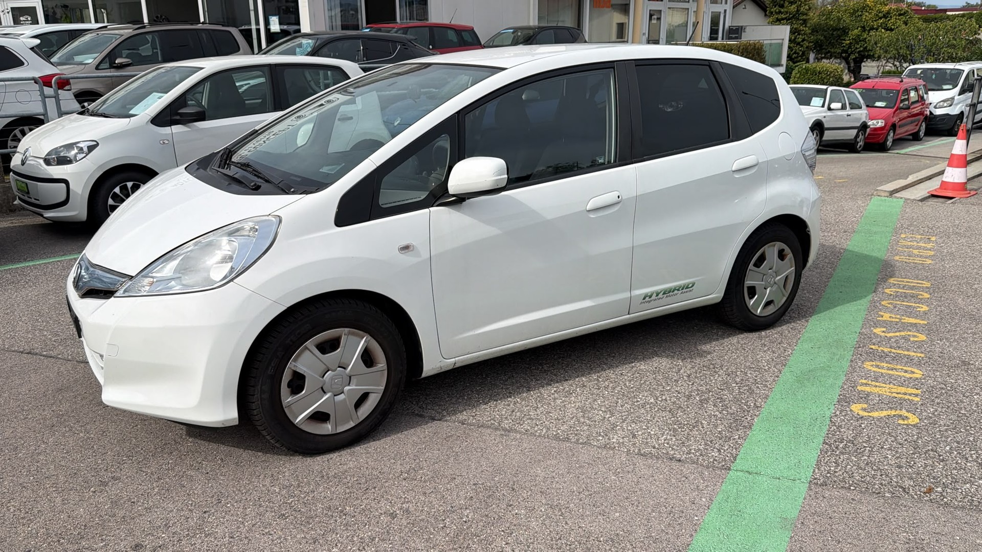 HONDA Jazz 1.3i Hybrid Comfort CVT - Automatique - Nouvelle Expertise : 30.09.2026 - Grand Service Fait à Jour - 104 g/km Rabais Taxe-image-2