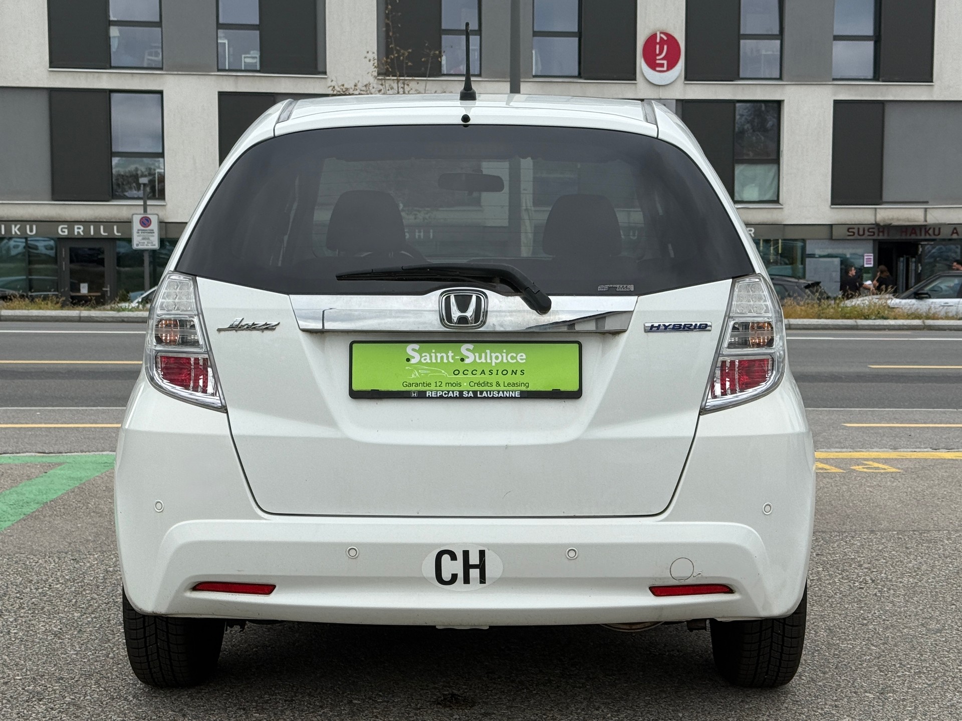 HONDA Jazz 1.3i Hybrid Comfort CVT - Automatique - Nouvelle Expertise : 22.10.2026 - Grand Service Fait à Jour - 104 g/km Rabais Taxe-image-3