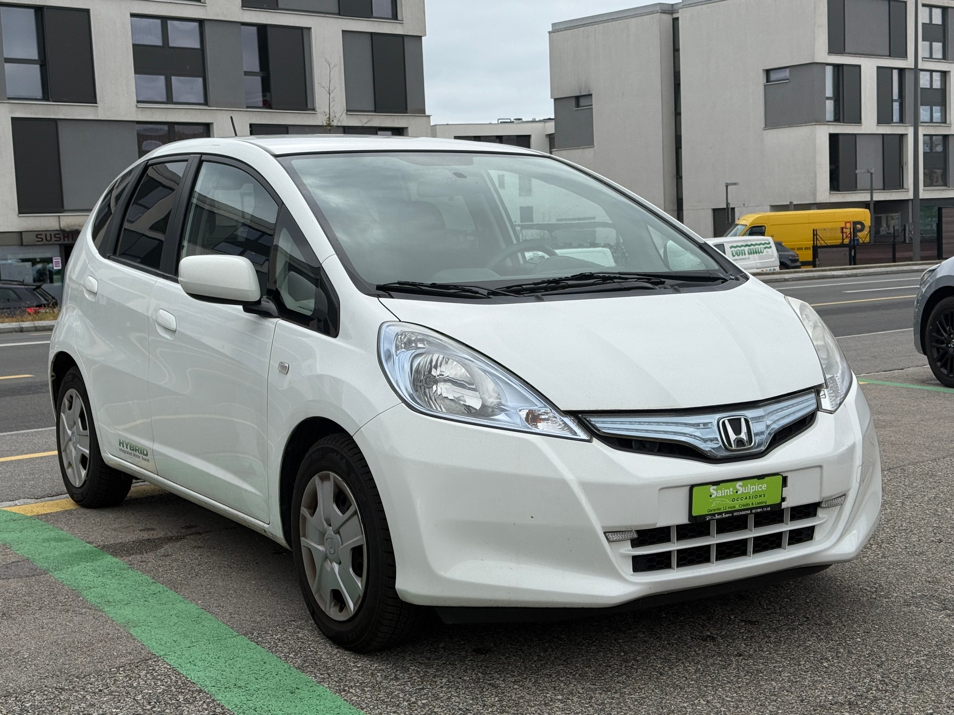 HONDA Jazz 1.3i Hybrid Comfort CVT - Automatique - Nouvelle Expertise : 22.10.2026 - Grand Service Fait à Jour - 104 g/km Rabais Taxe-image-2