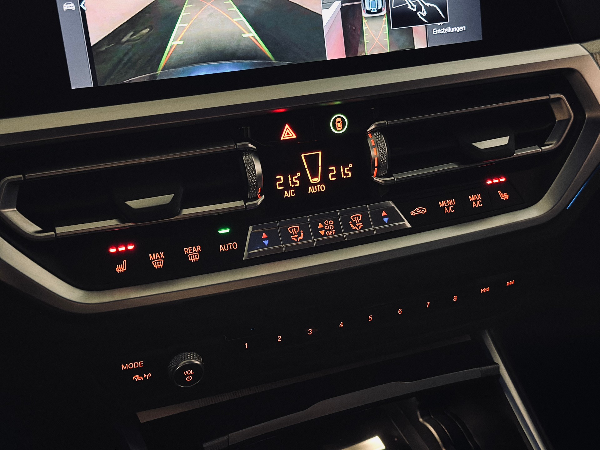 BMW 330e x-DriveTouring M-Sport SAG-image-14