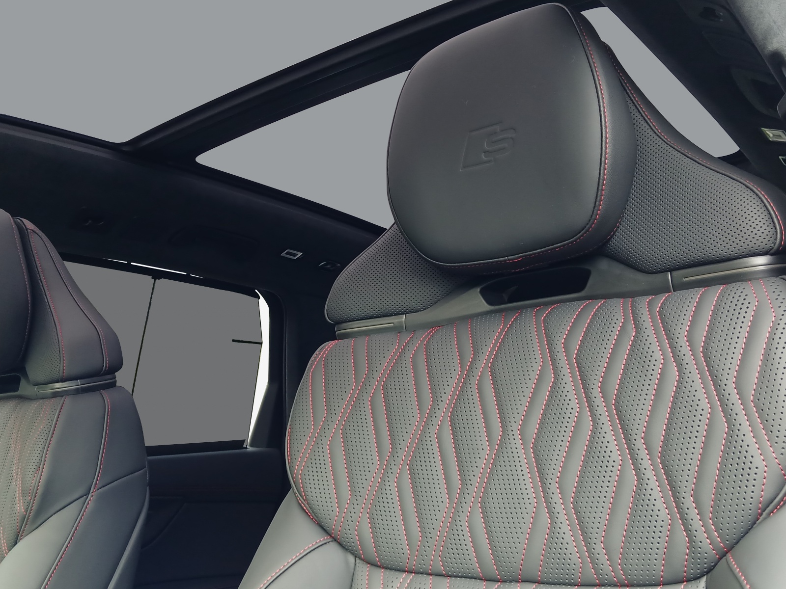 AUDI Q7 SUV TDI quattro 220 kW-image-14