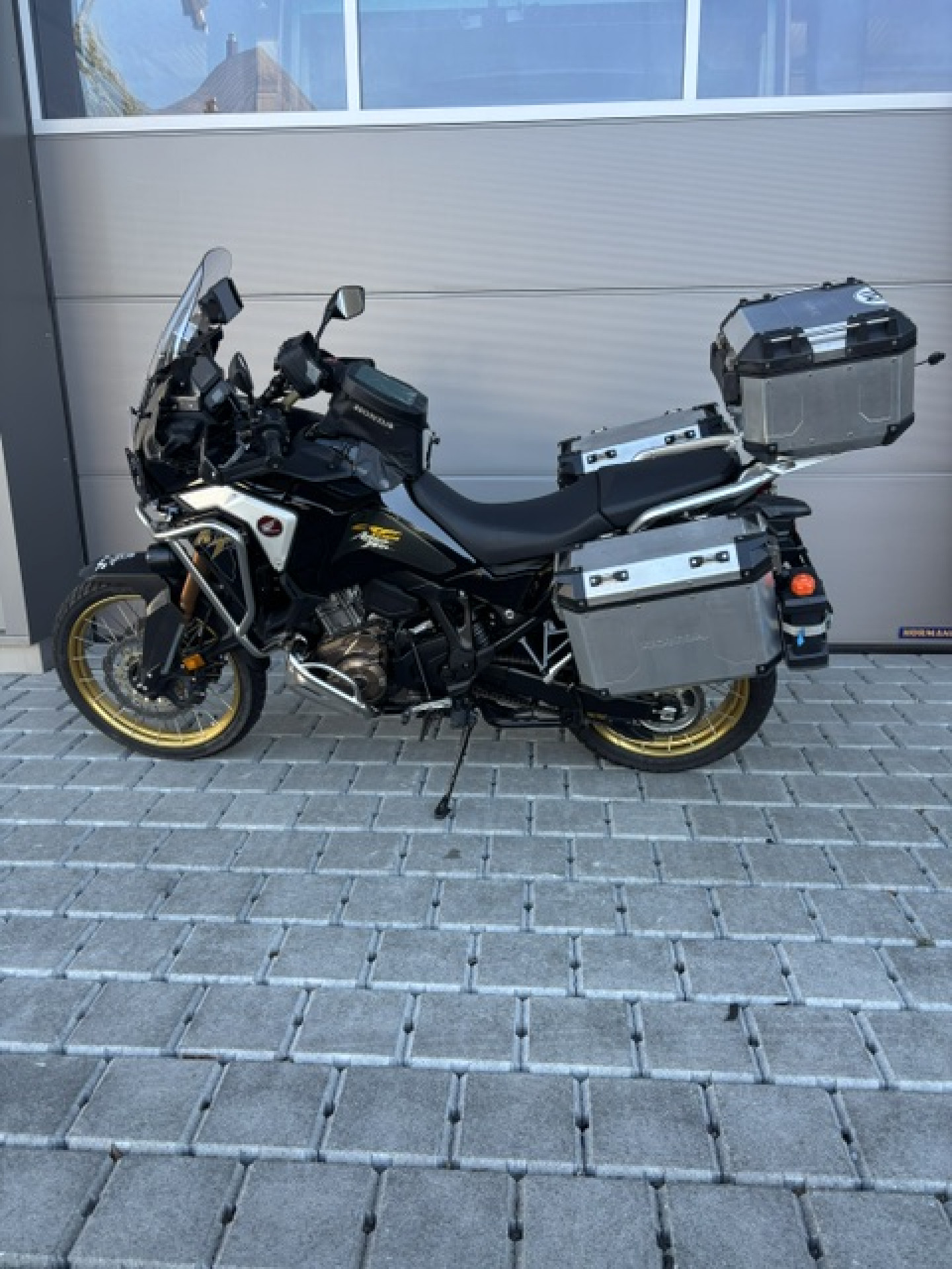 HONDA CRF 1100 L Africa Twin Adventure Sports-showroom-element-2