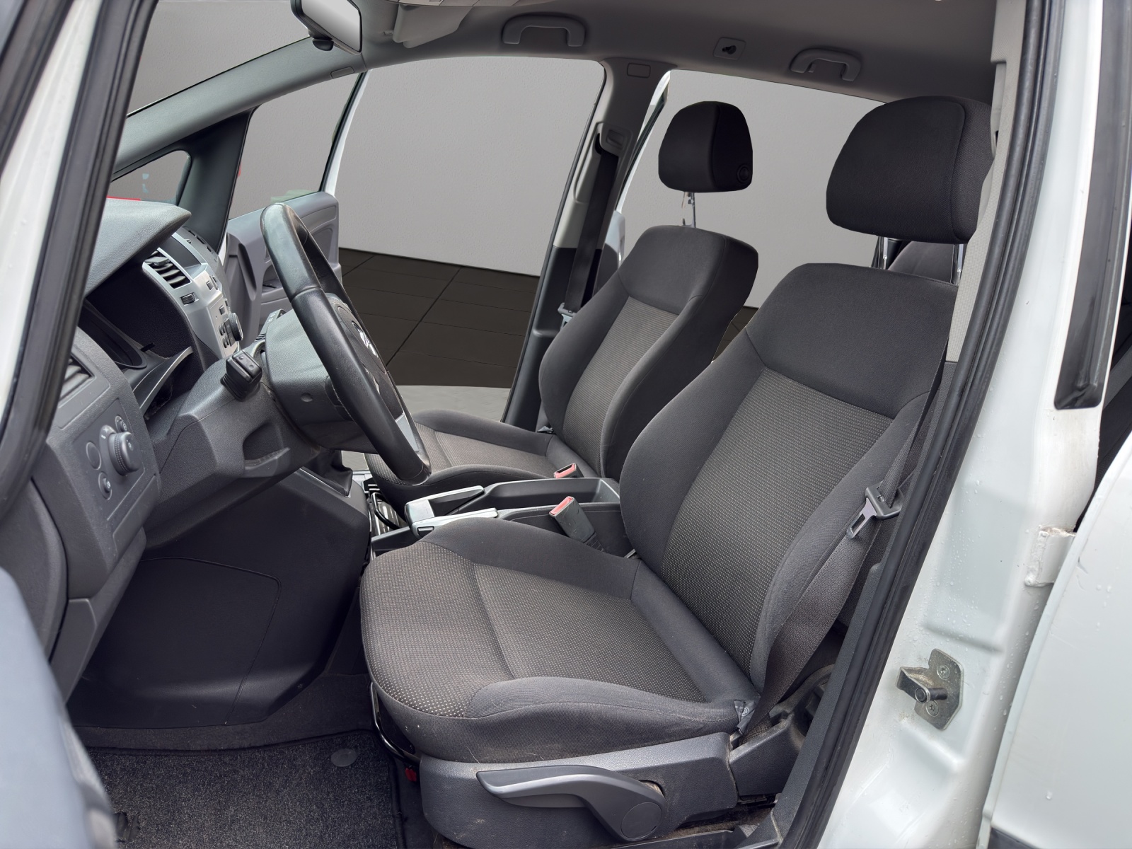 OPEL Zafira 1.8i 16V Enjoy-image-8