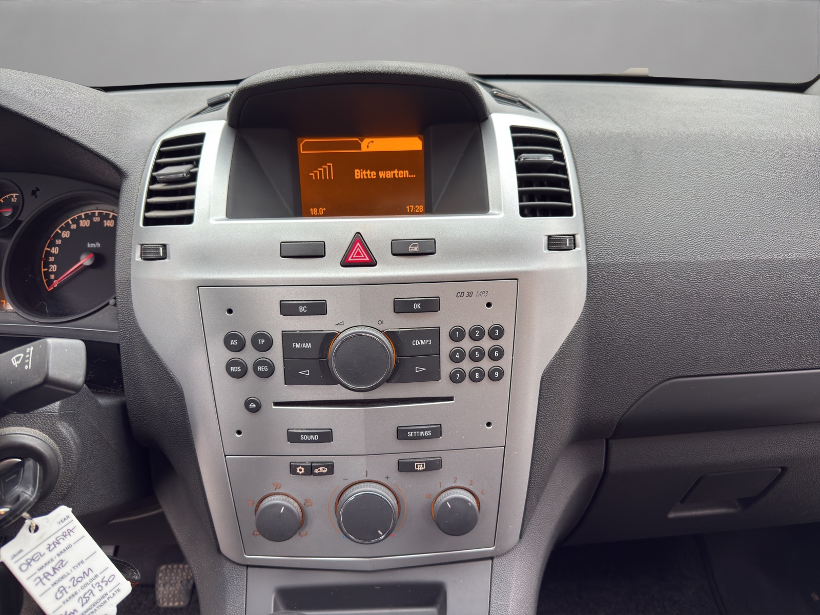OPEL Zafira 1.8i 16V Enjoy-image-14