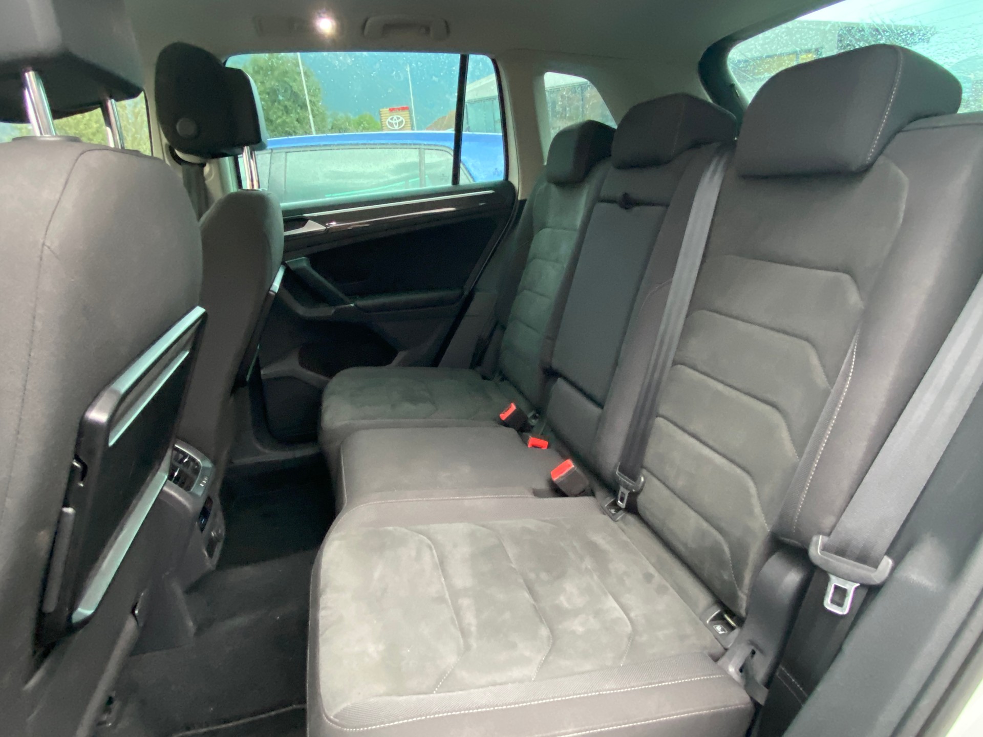 VW Tiguan 2.0TSI Highline 4Motion DSG-image-12