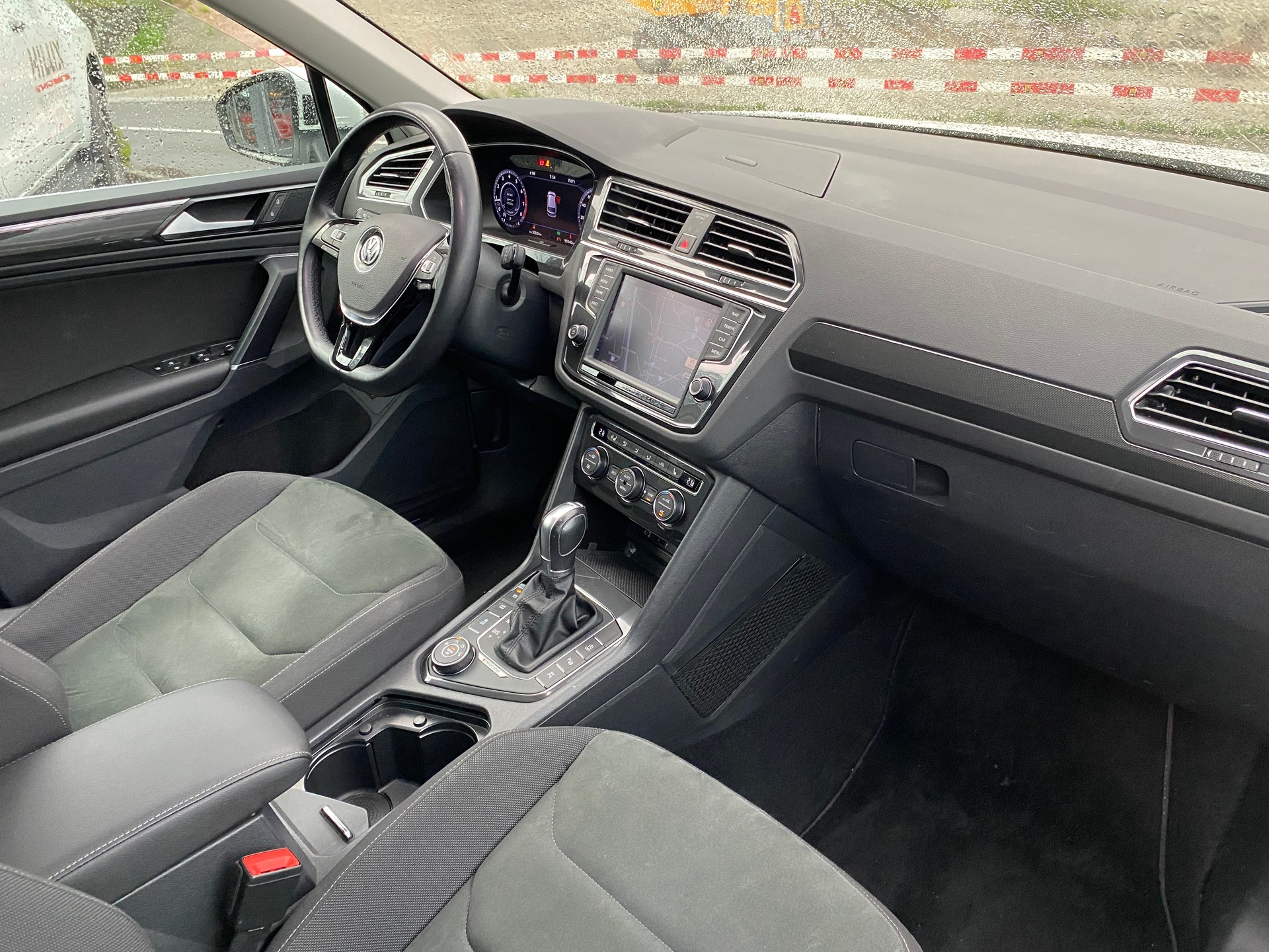 VW Tiguan 2.0TSI Highline 4Motion DSG-image-6