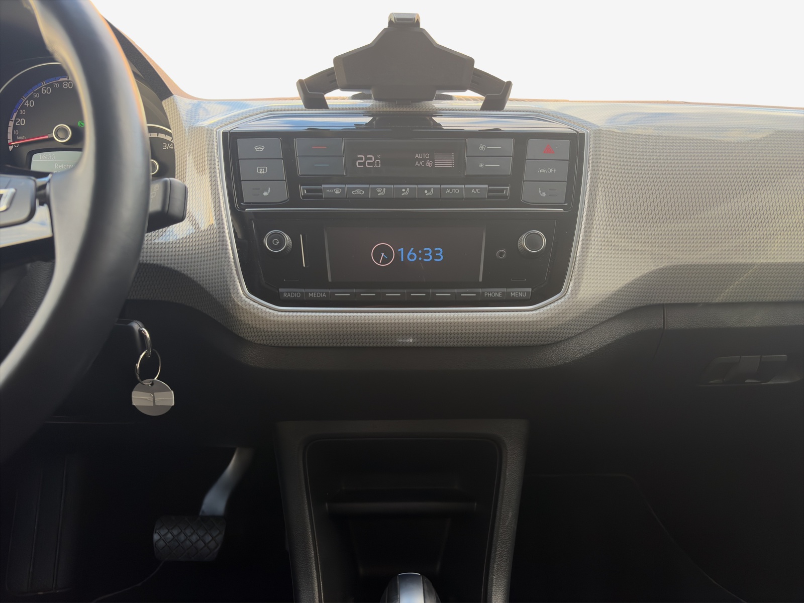 VW e-Up-image-10