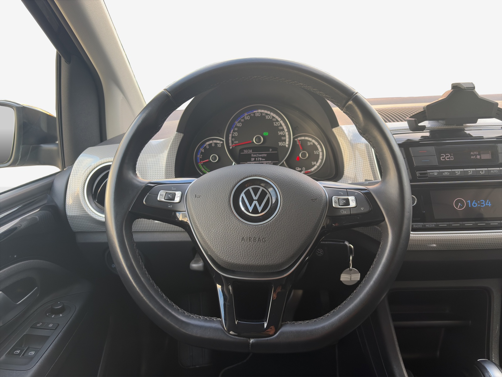 VW e-Up-image-9