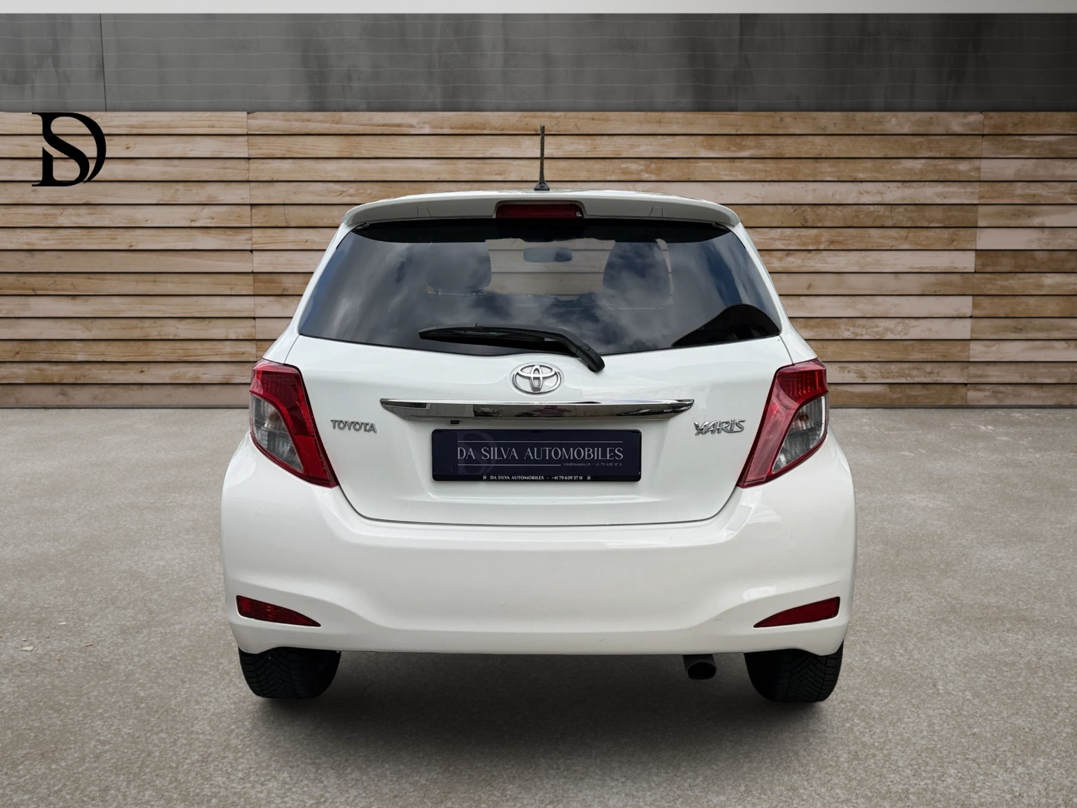 TOYOTA Yaris 1.33 Style Multidrive-image-4